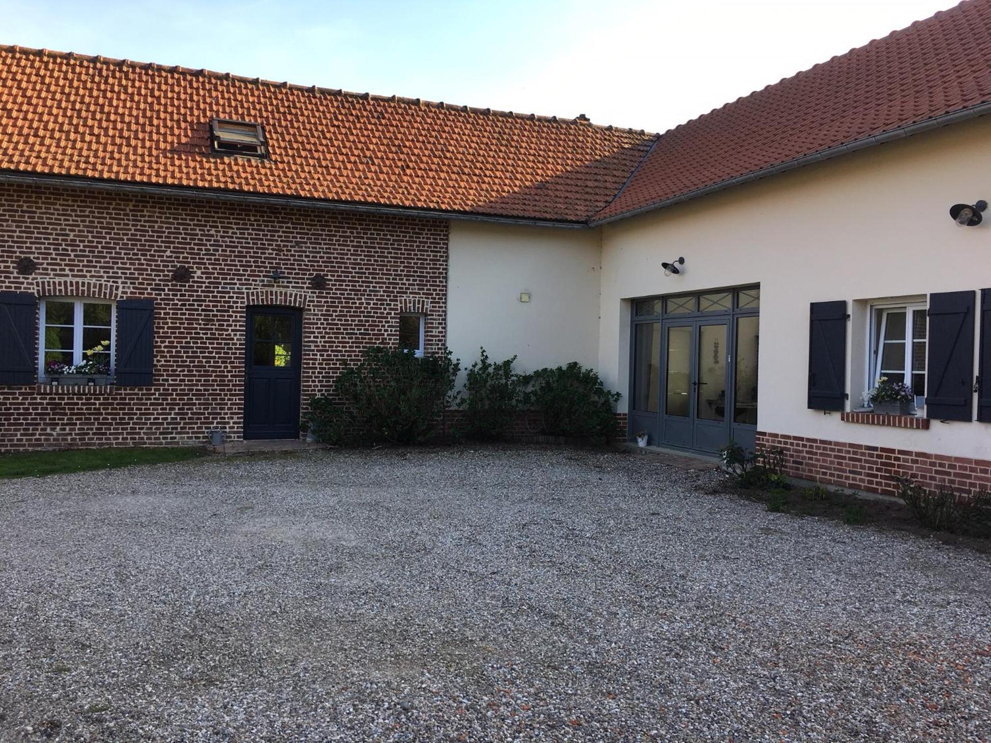 Photo 6