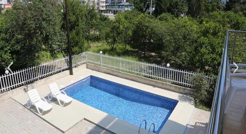 Villa Swan view 5