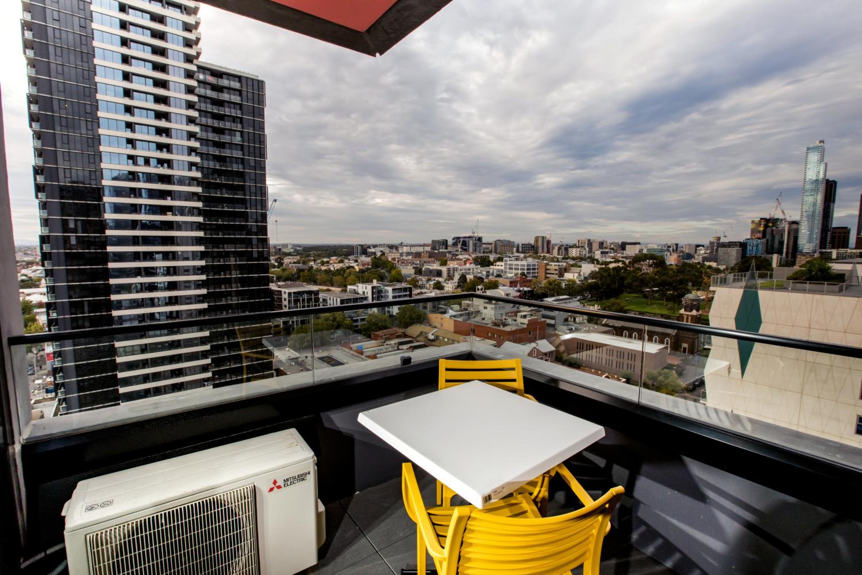 Spencer Street Apartments