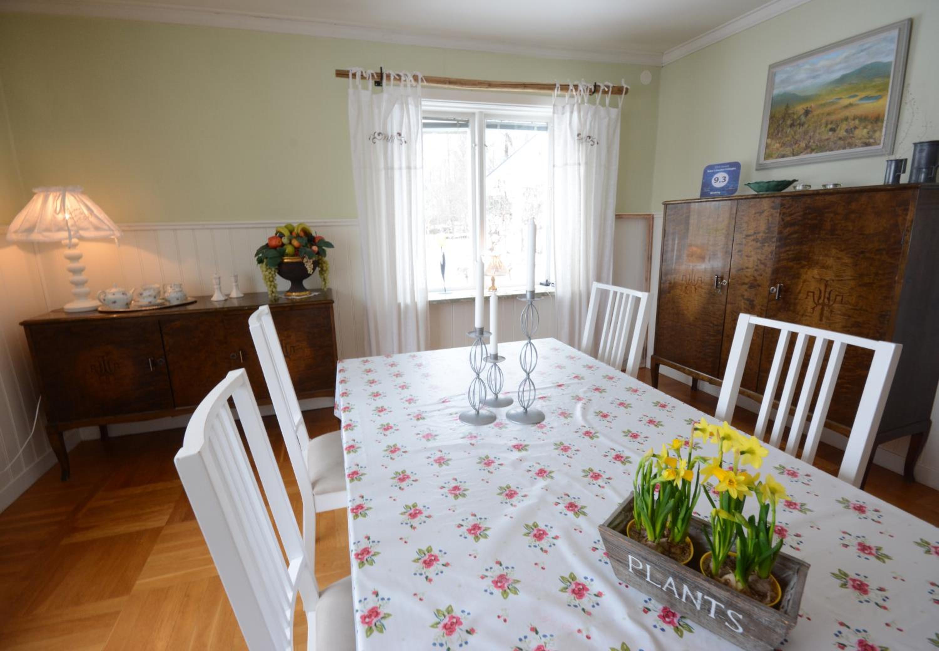 Eden's Garden Cottages
