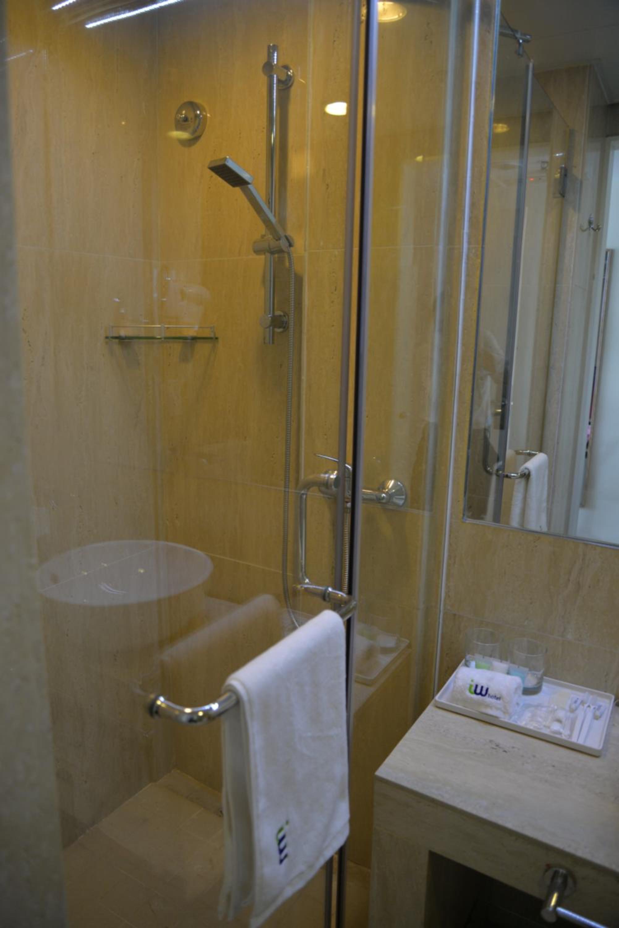 IW Hotel, photo 16