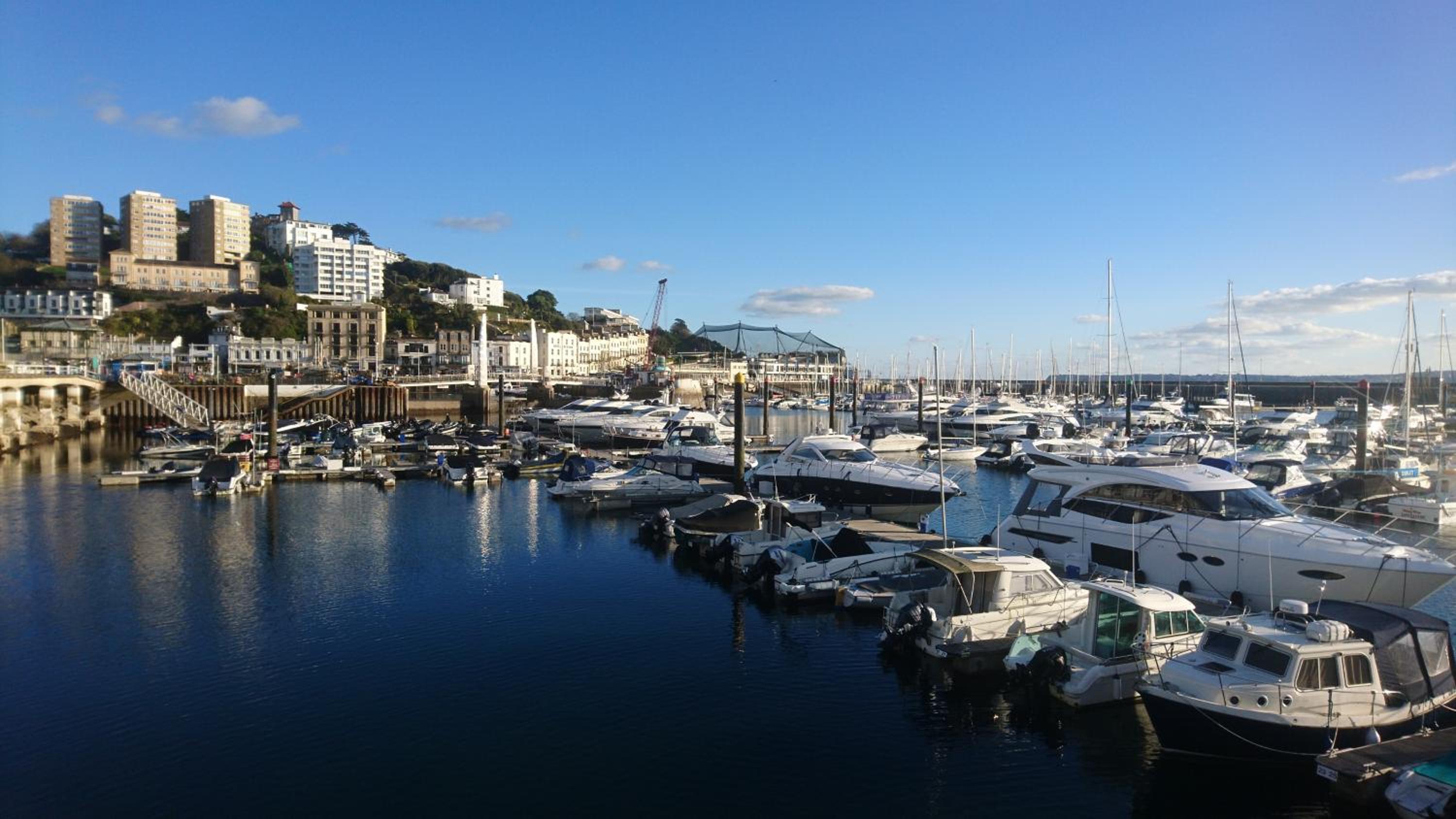 Heathcliff House B&B Exclusively for Adults Free large carpark view 2