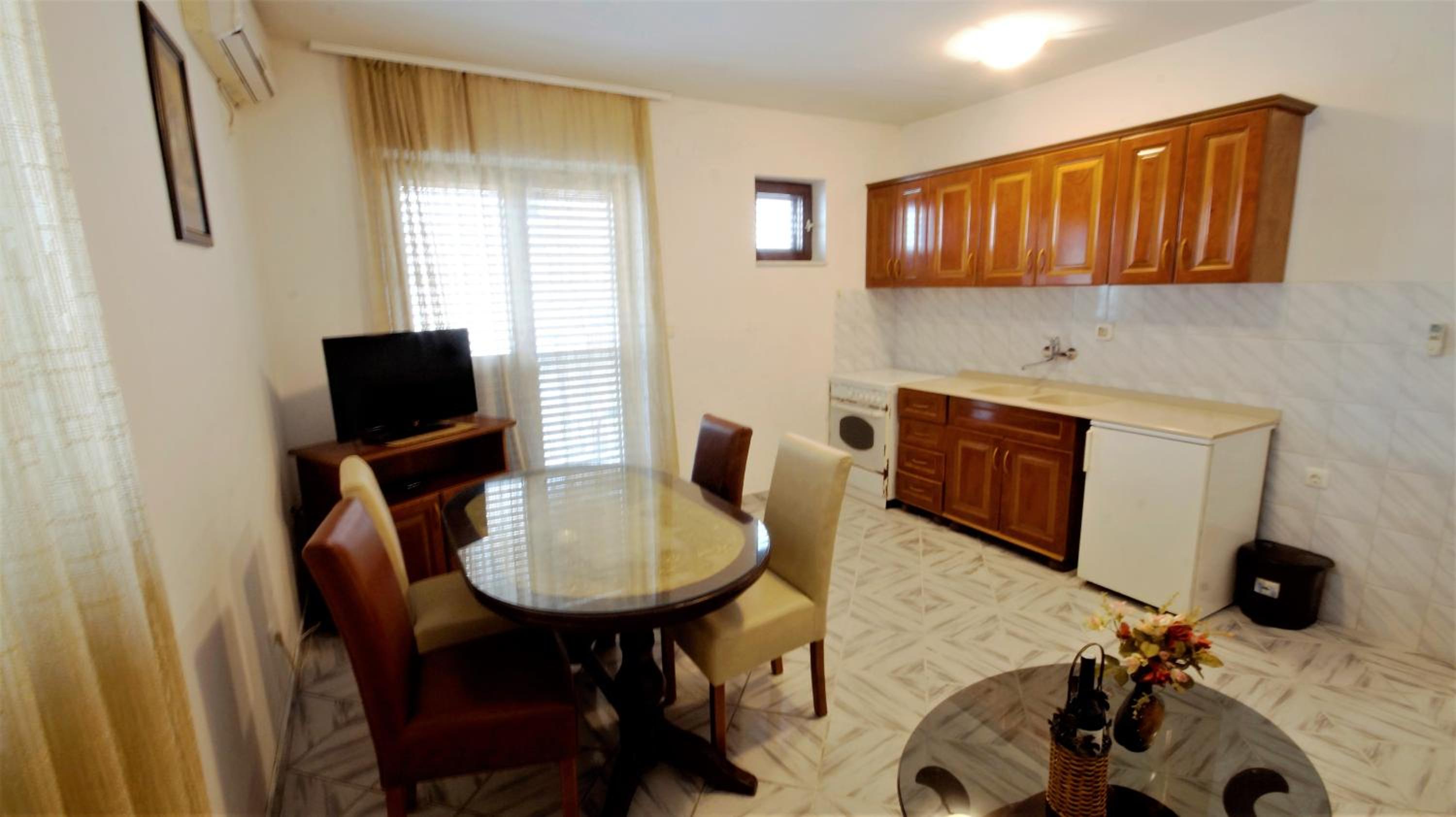 Apartment Glomazic