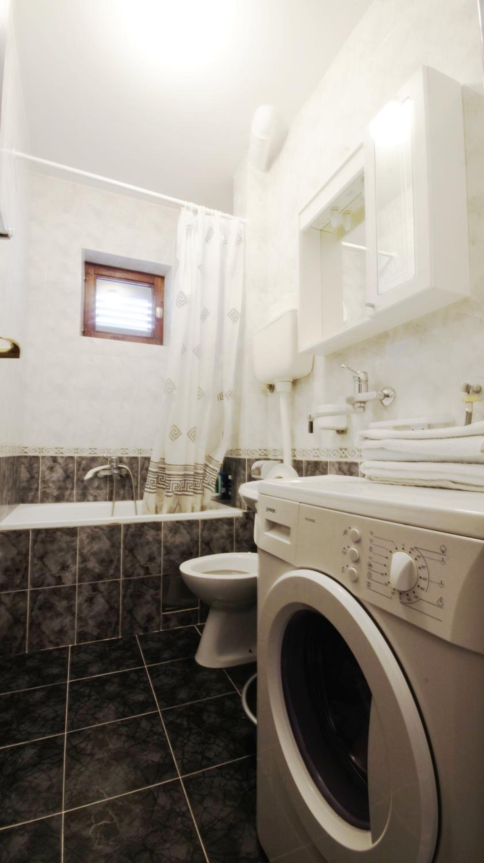 Apartment Glomazic
