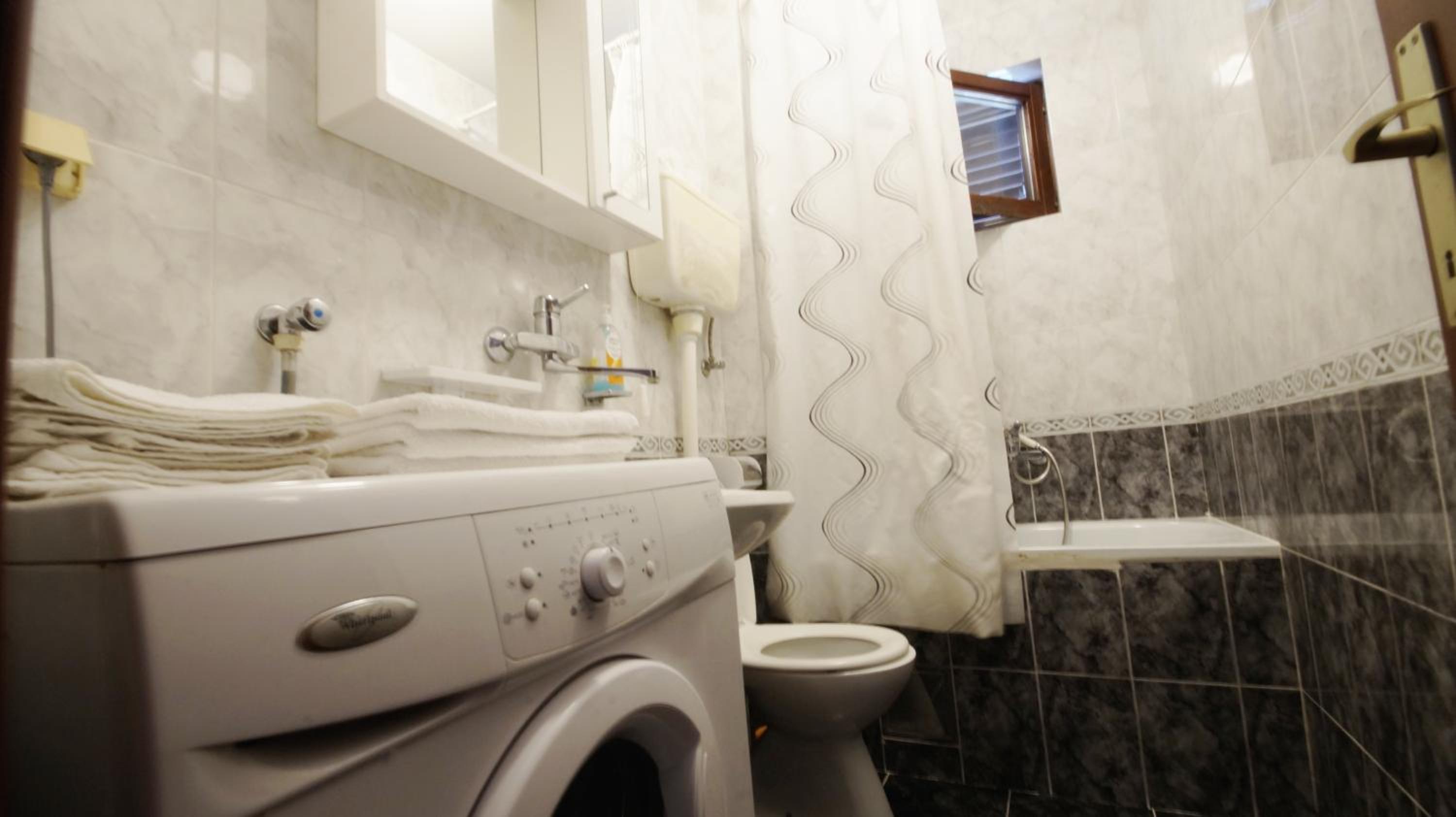 Apartment Glomazic