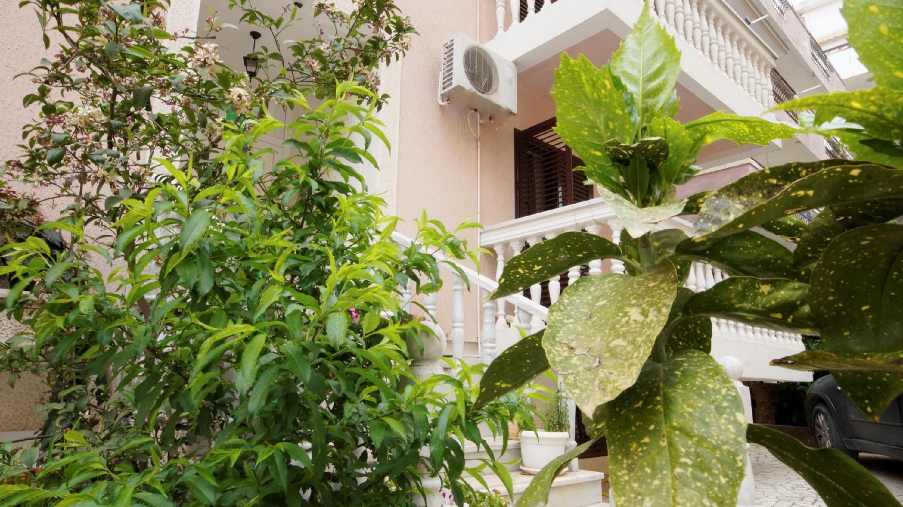 Apartment Glomazic