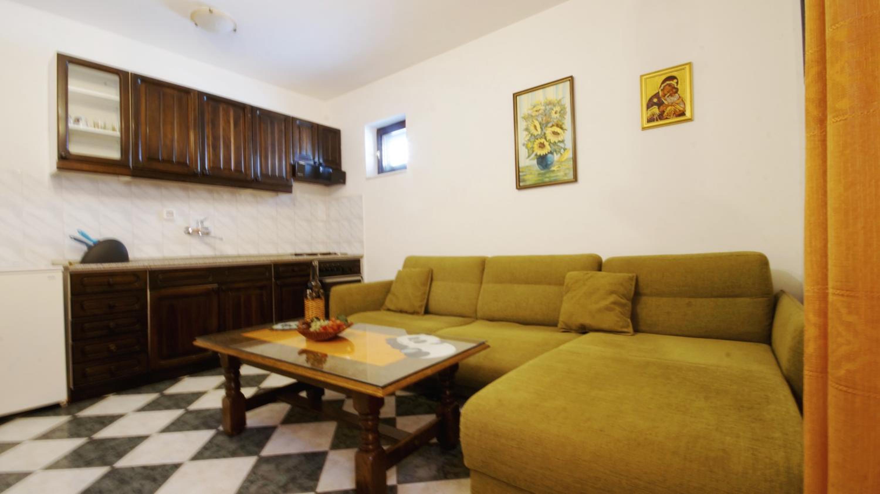 Apartment Glomazic