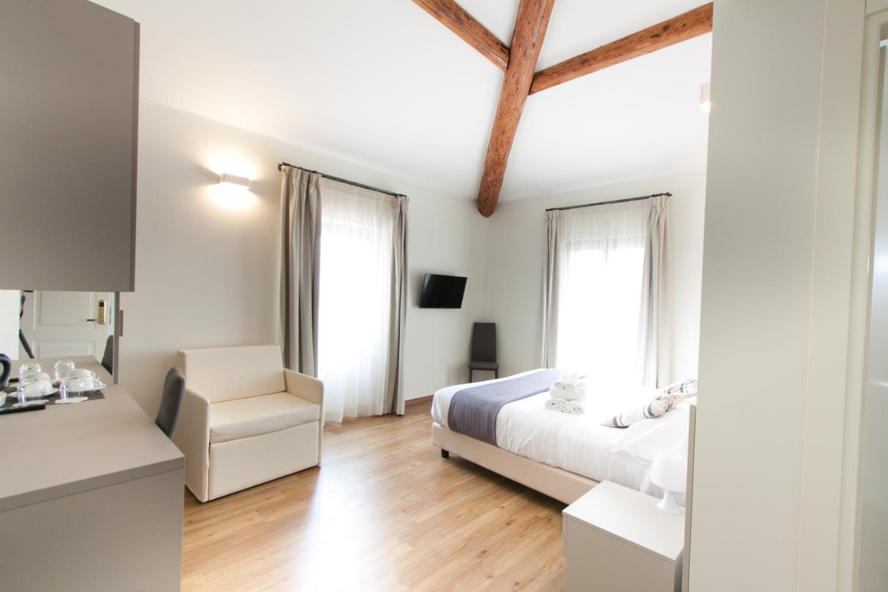 Garda Relais