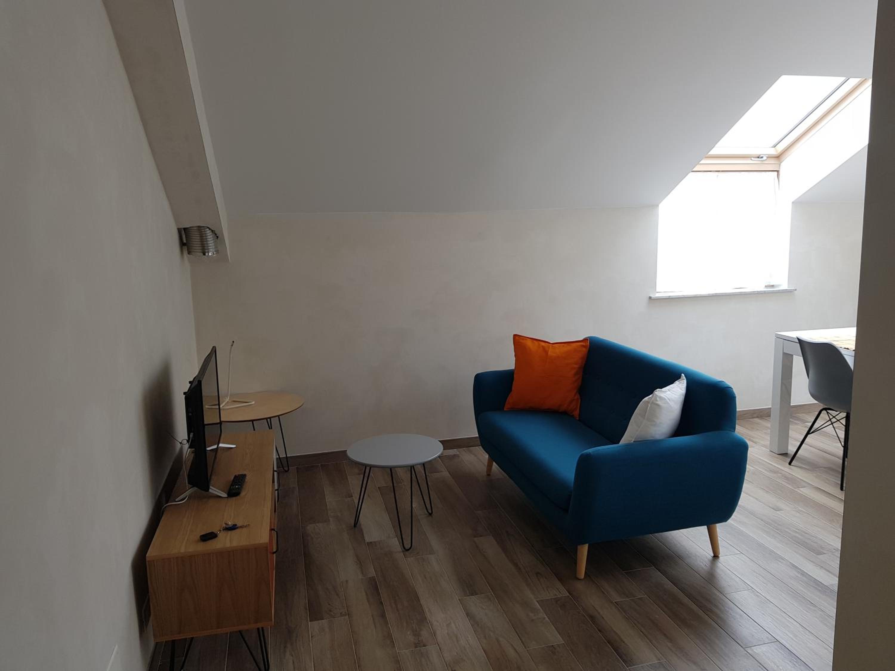 memeapartments