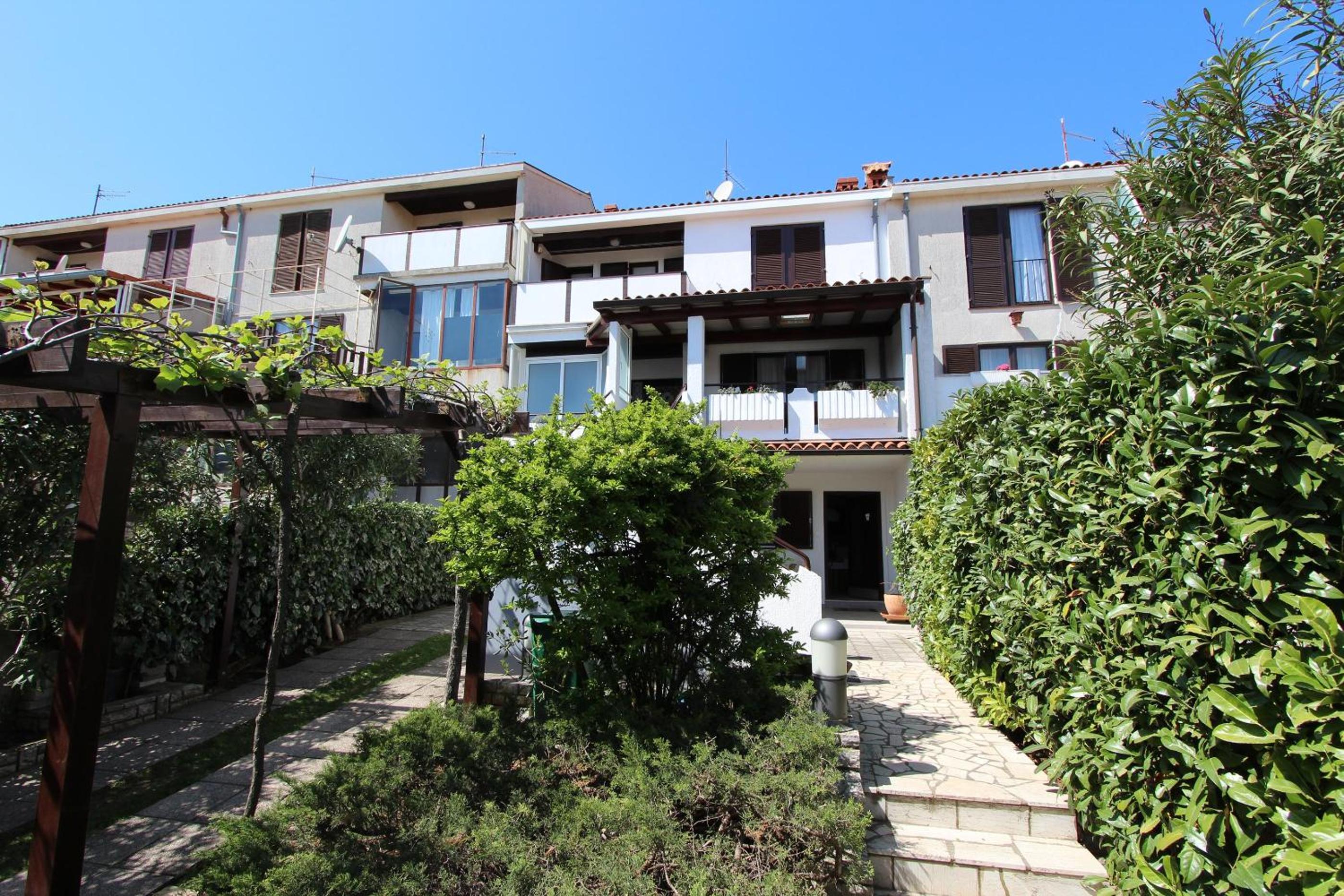 Apartment Irena view 4