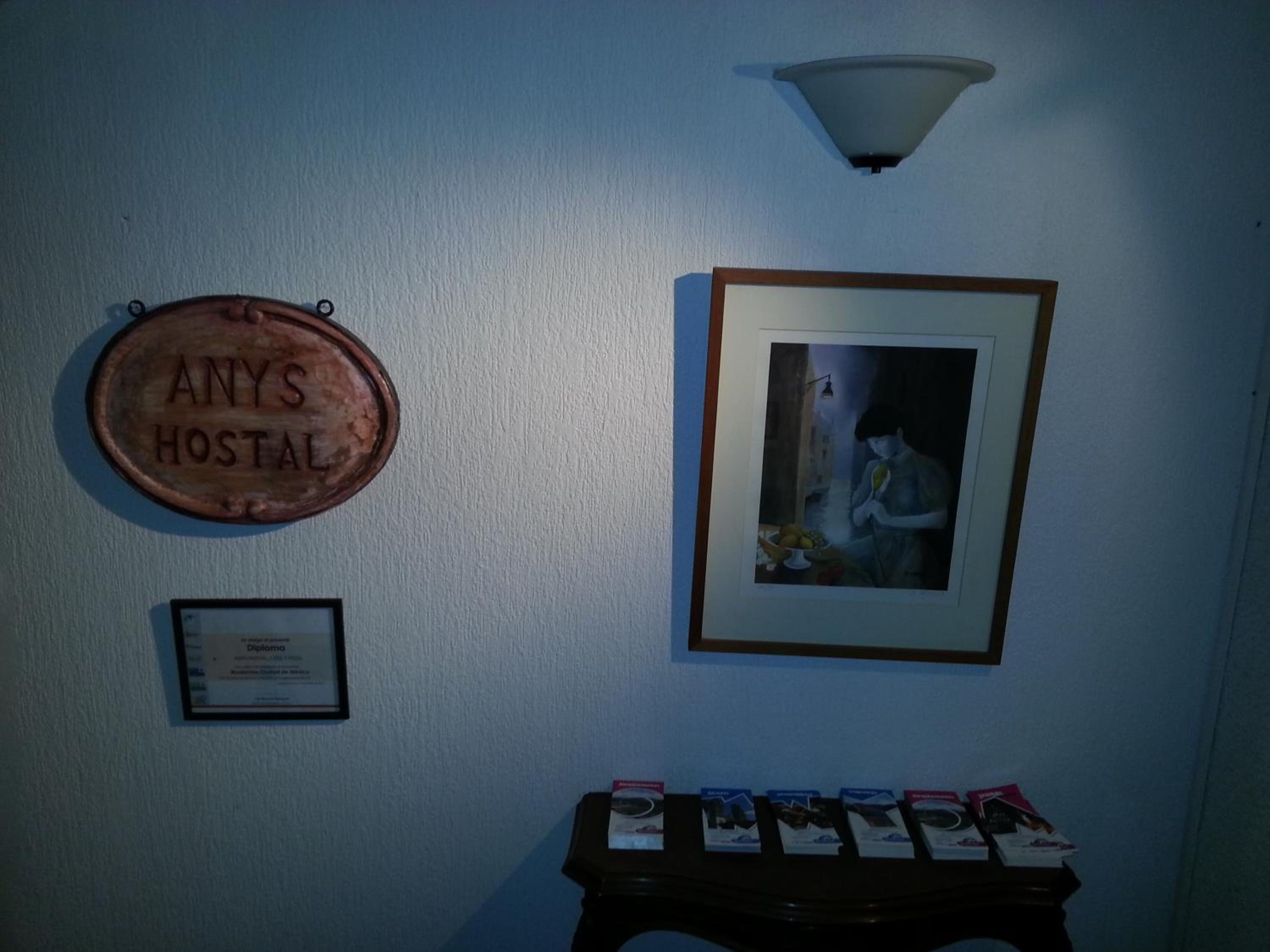 Anys Hostal