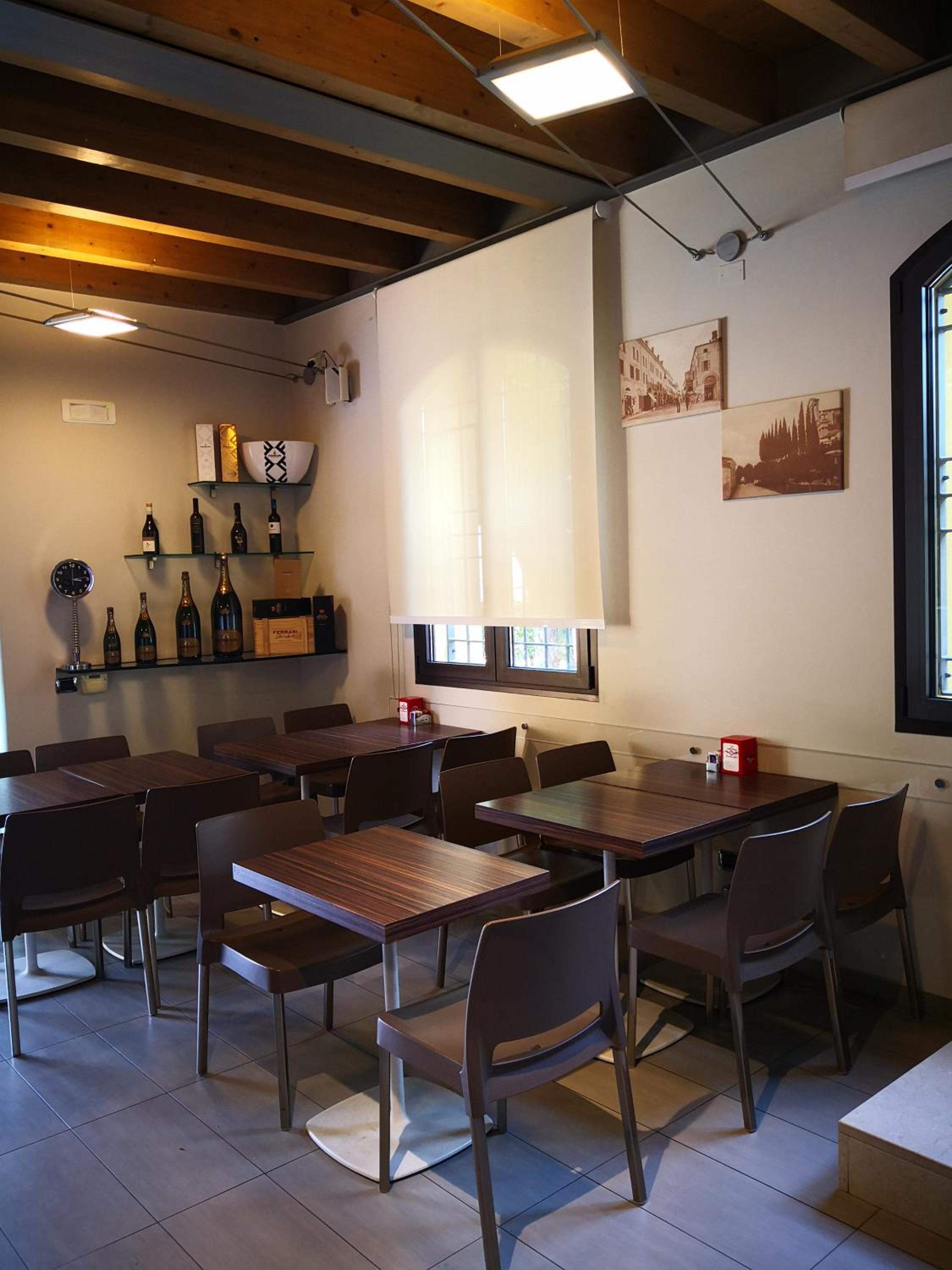 La Vecchia Tramvia view 2