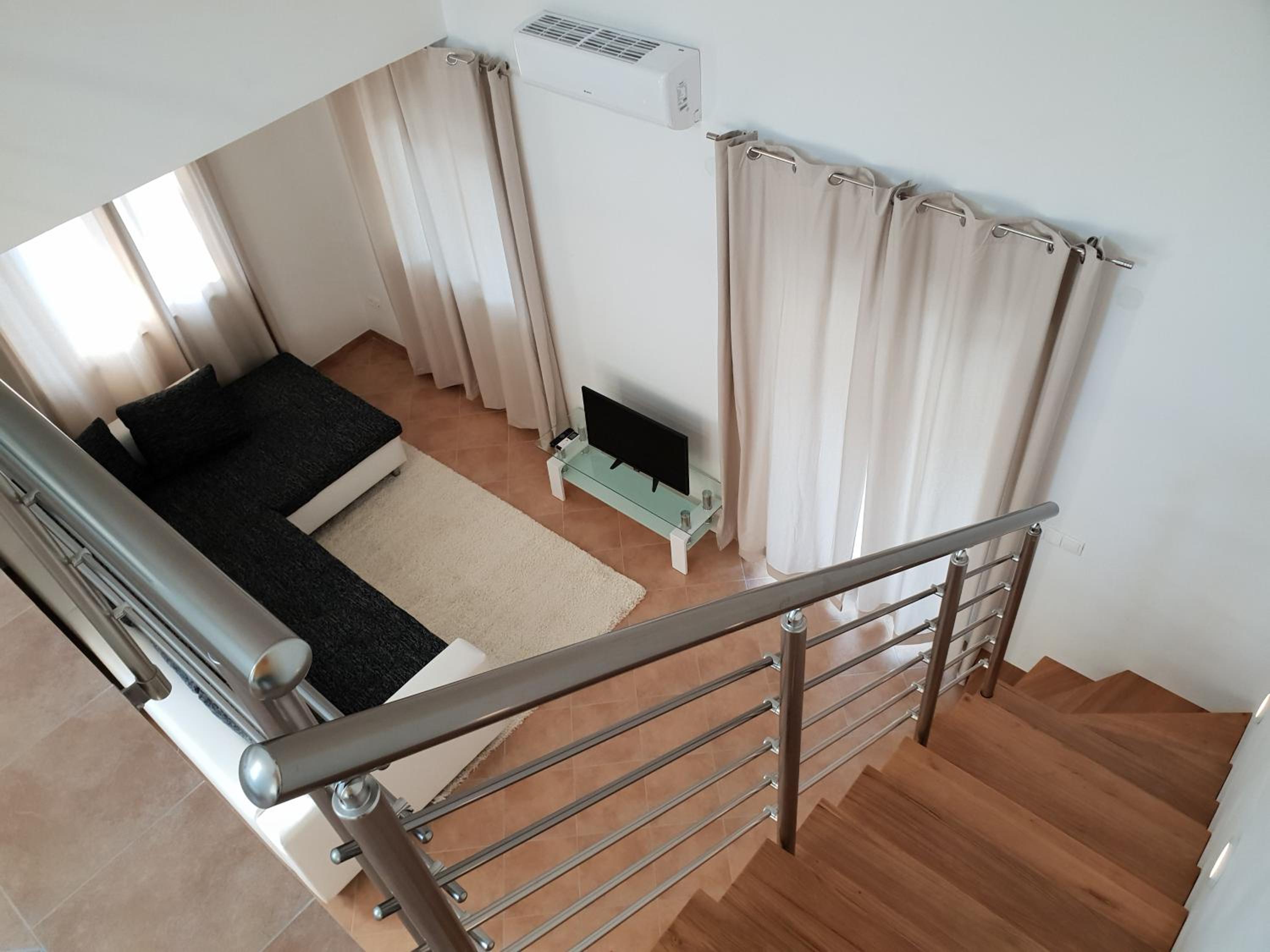 Apartments Villa Maslinica view 3