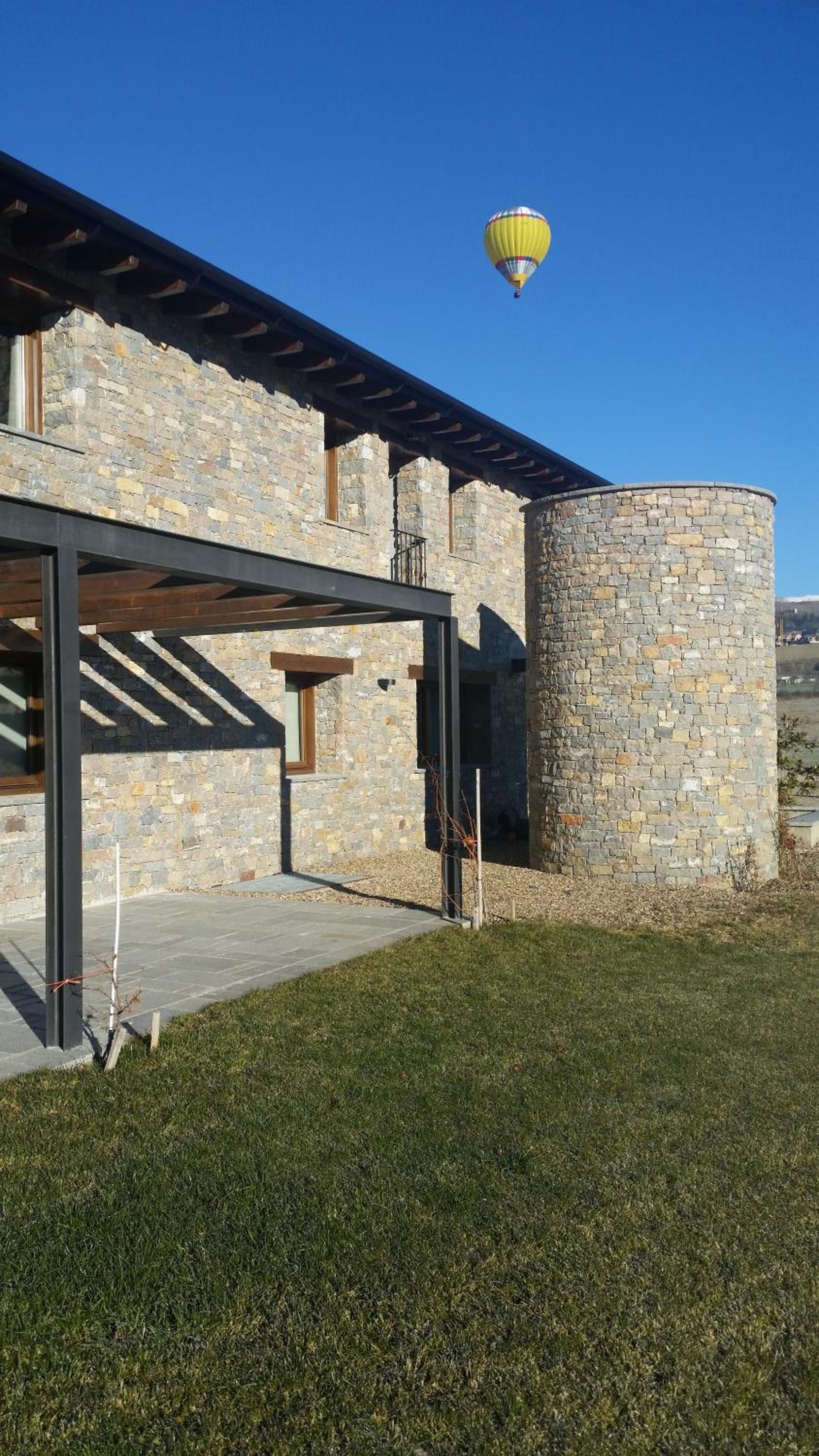 Casa de 7 suites y vistas 360. Les Feixes Llargues