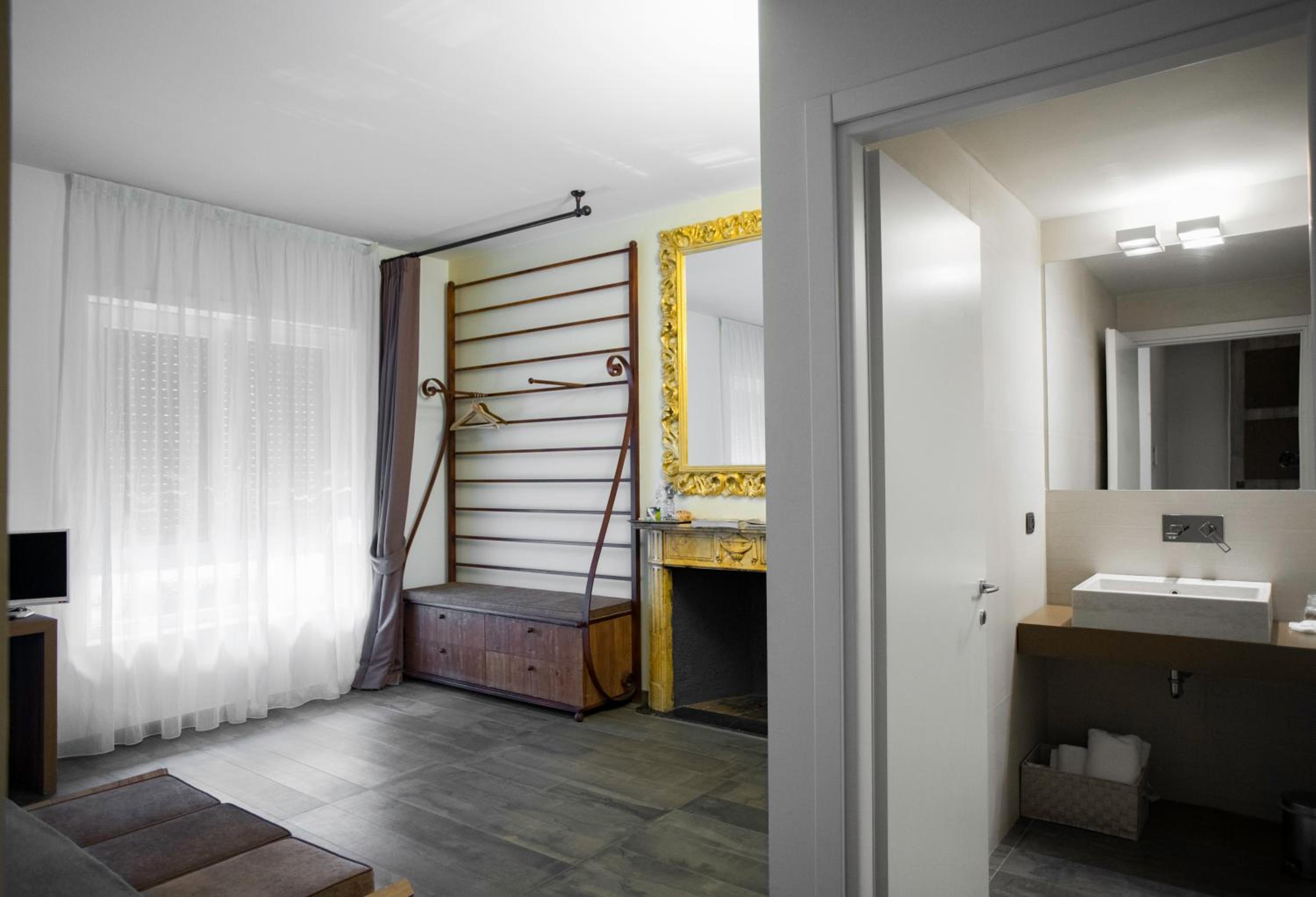 La Chambre Milano Guest House