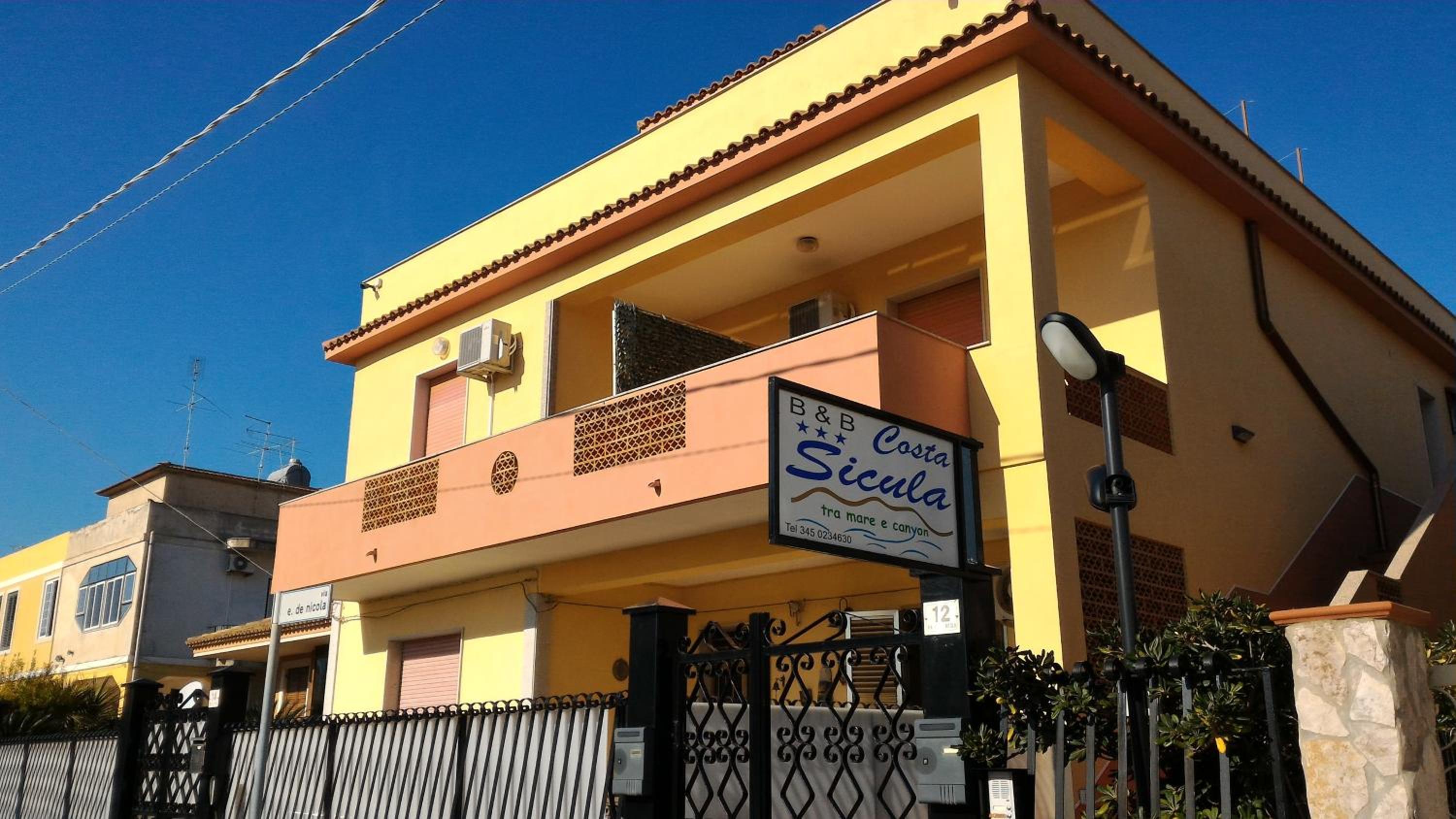 Hotel B&B Costa Sicula - Image 1