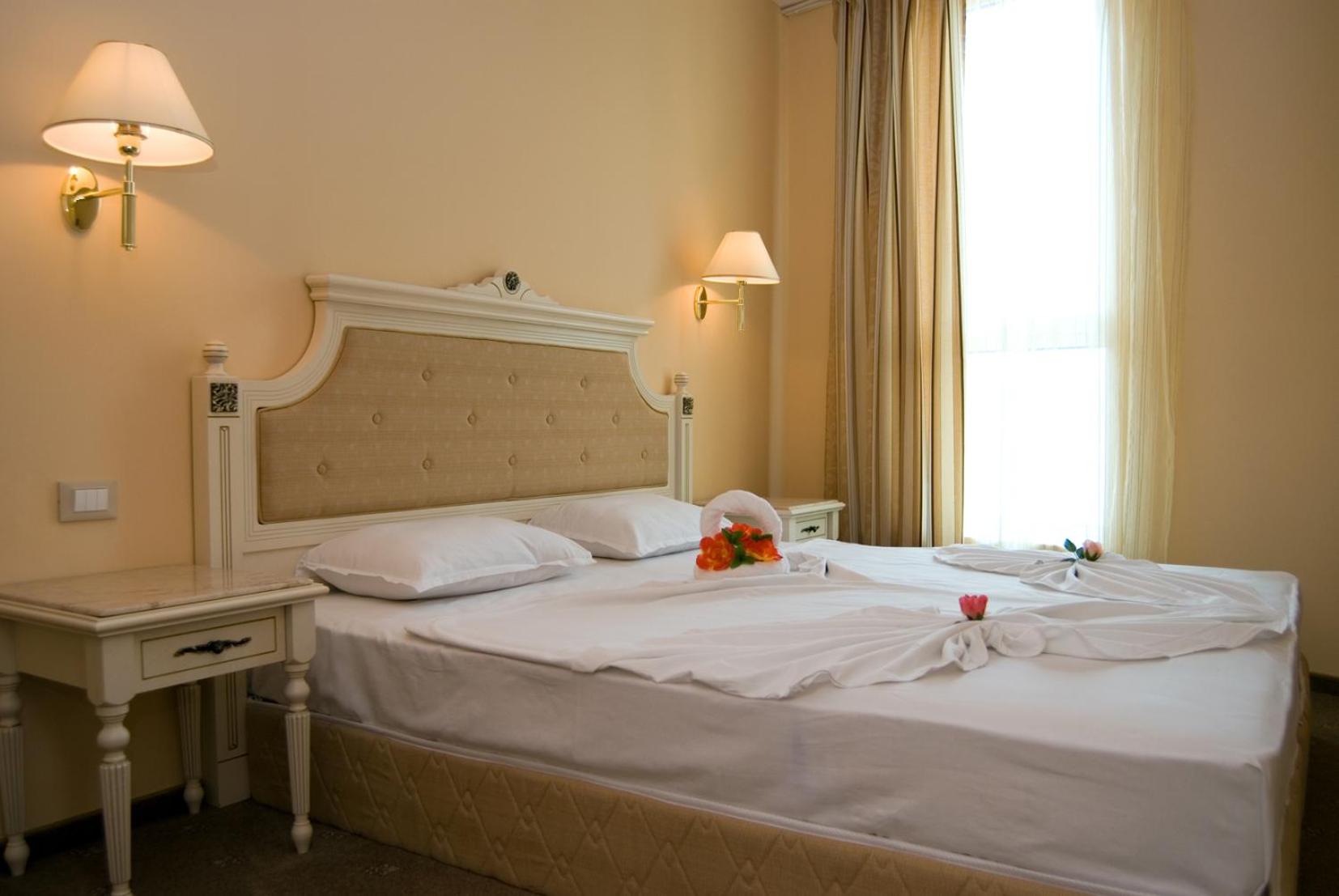 Duni Marina Beach Hotel - All Inclusive