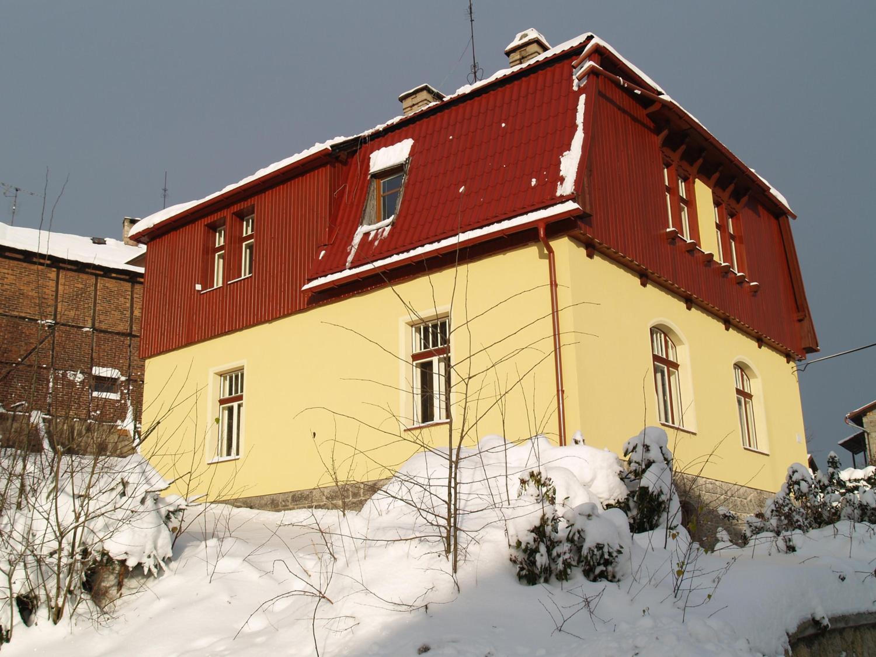 Photo 11