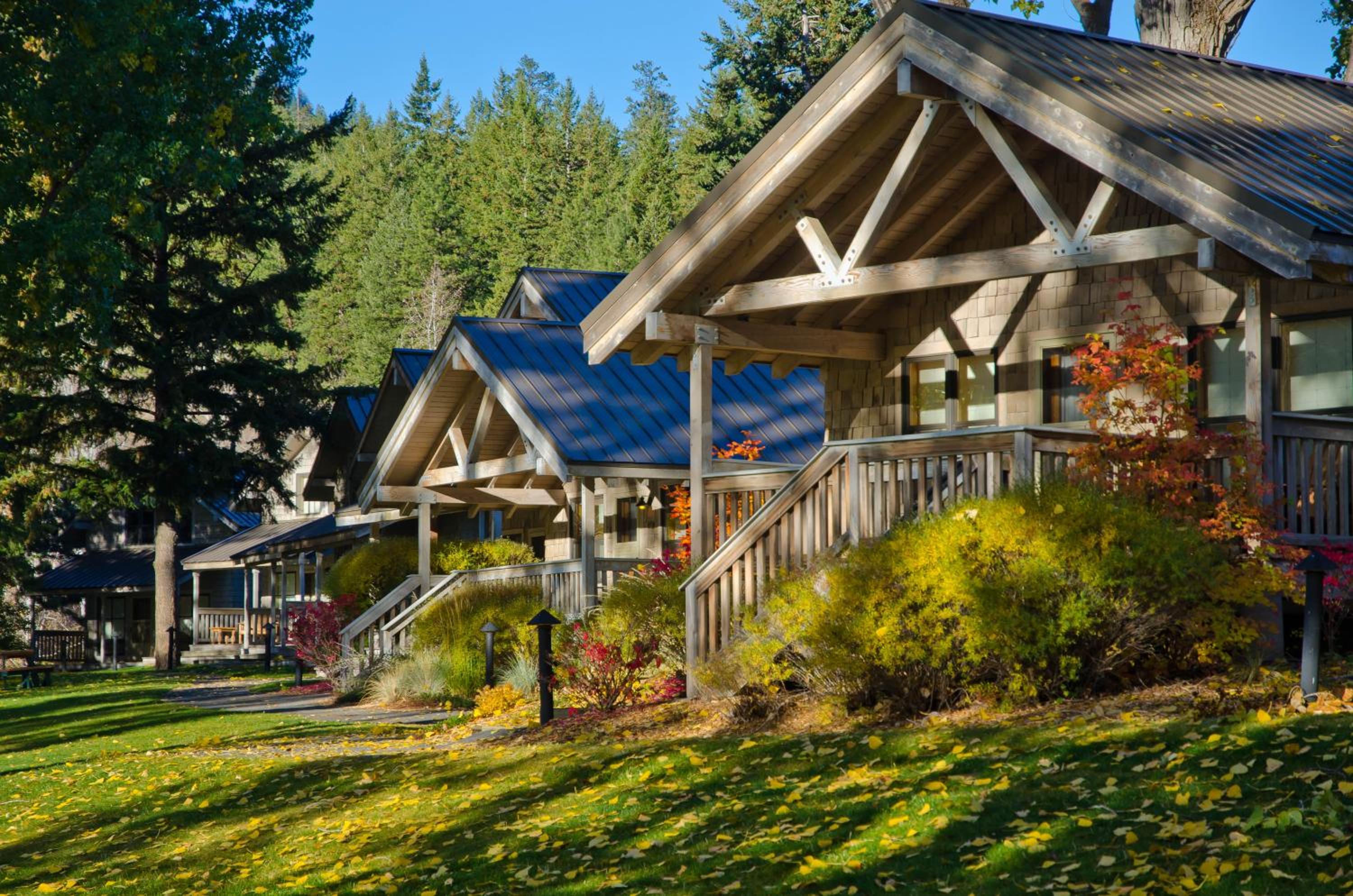 Sun Mountain Lodge