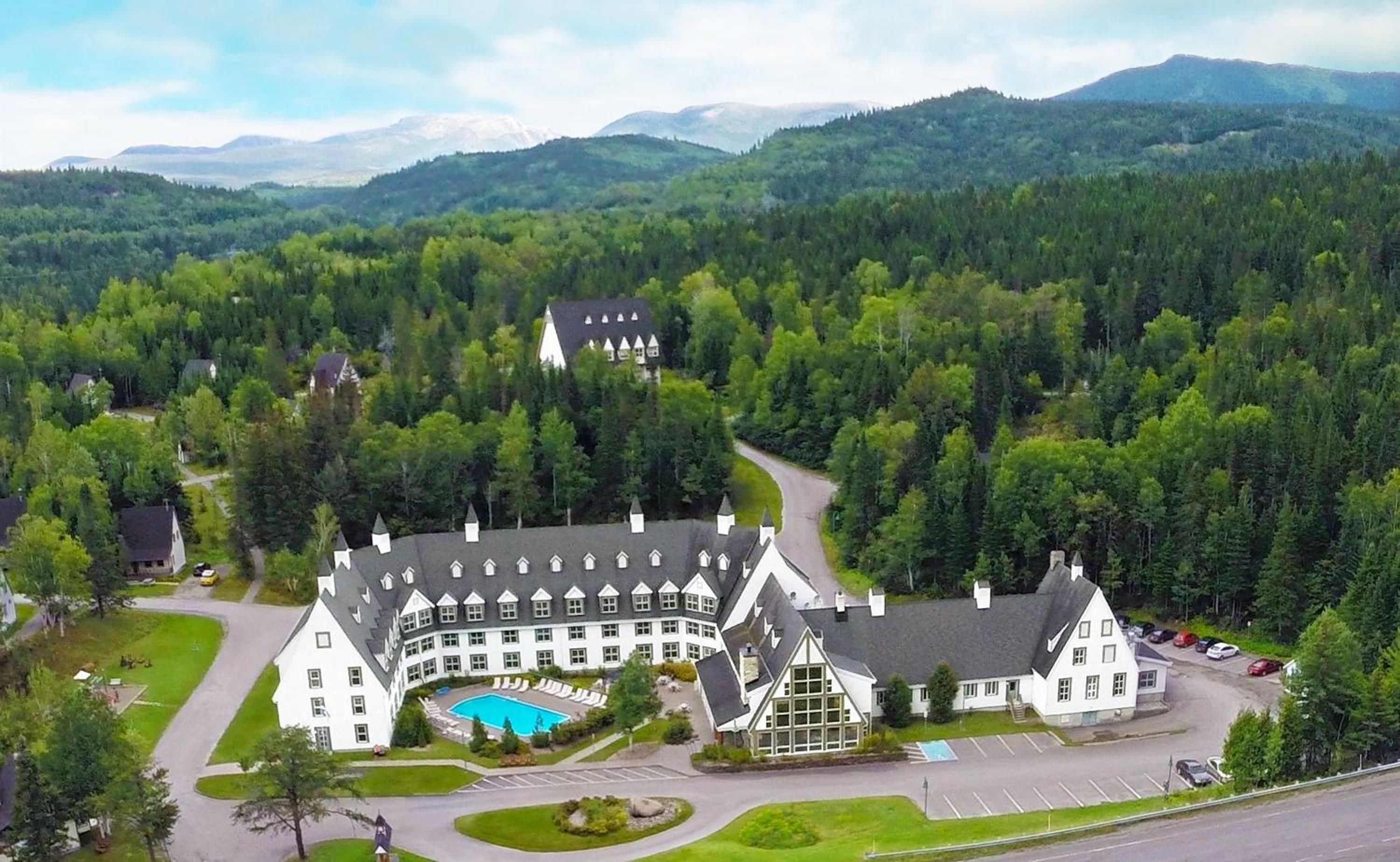 Gîte du Mont-Albert - Sepaq view 2