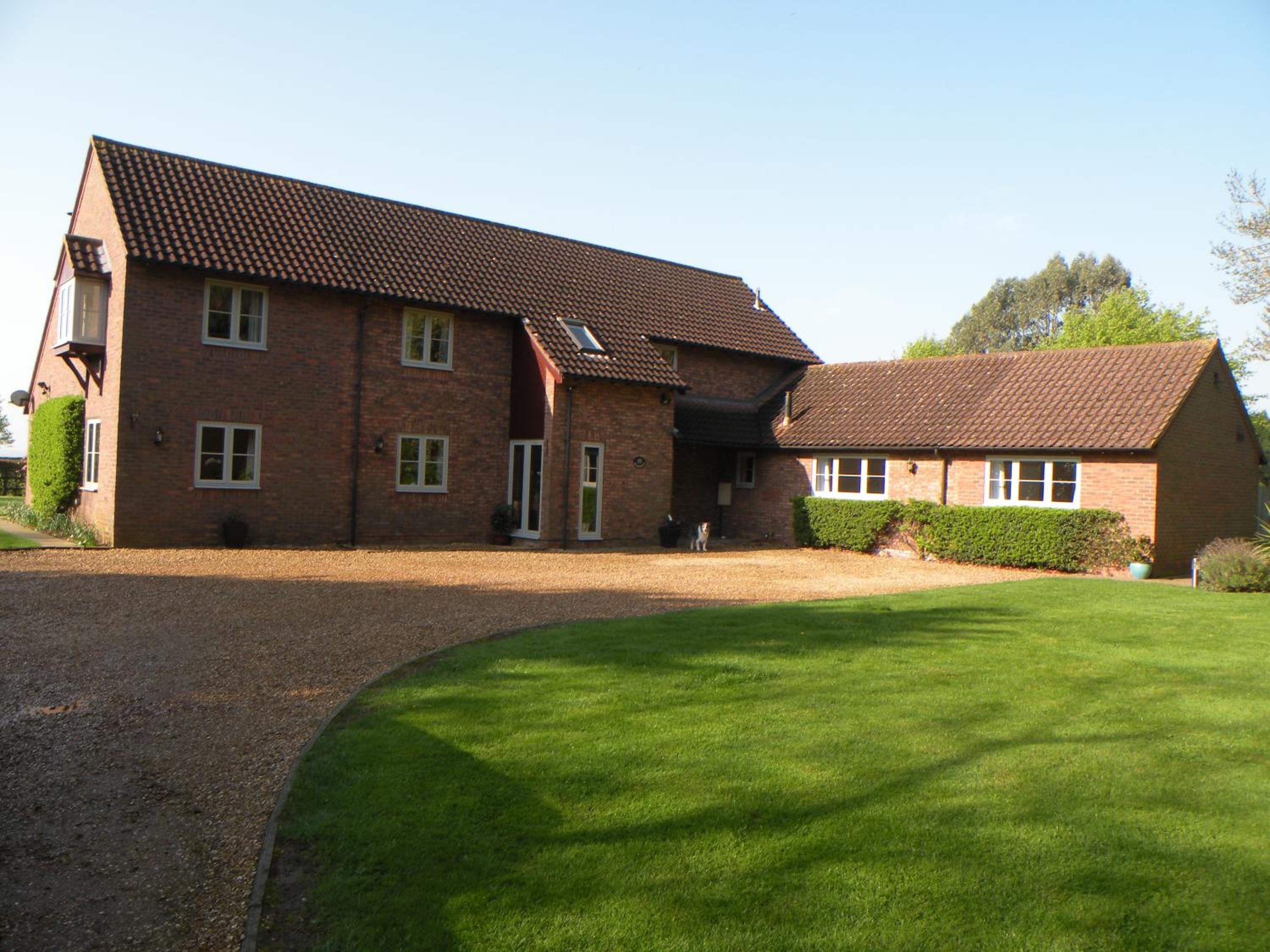 Woodfield Self-Catering apartment view 4