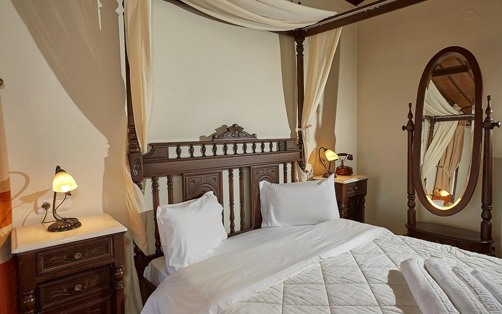 Hotel Atrapos