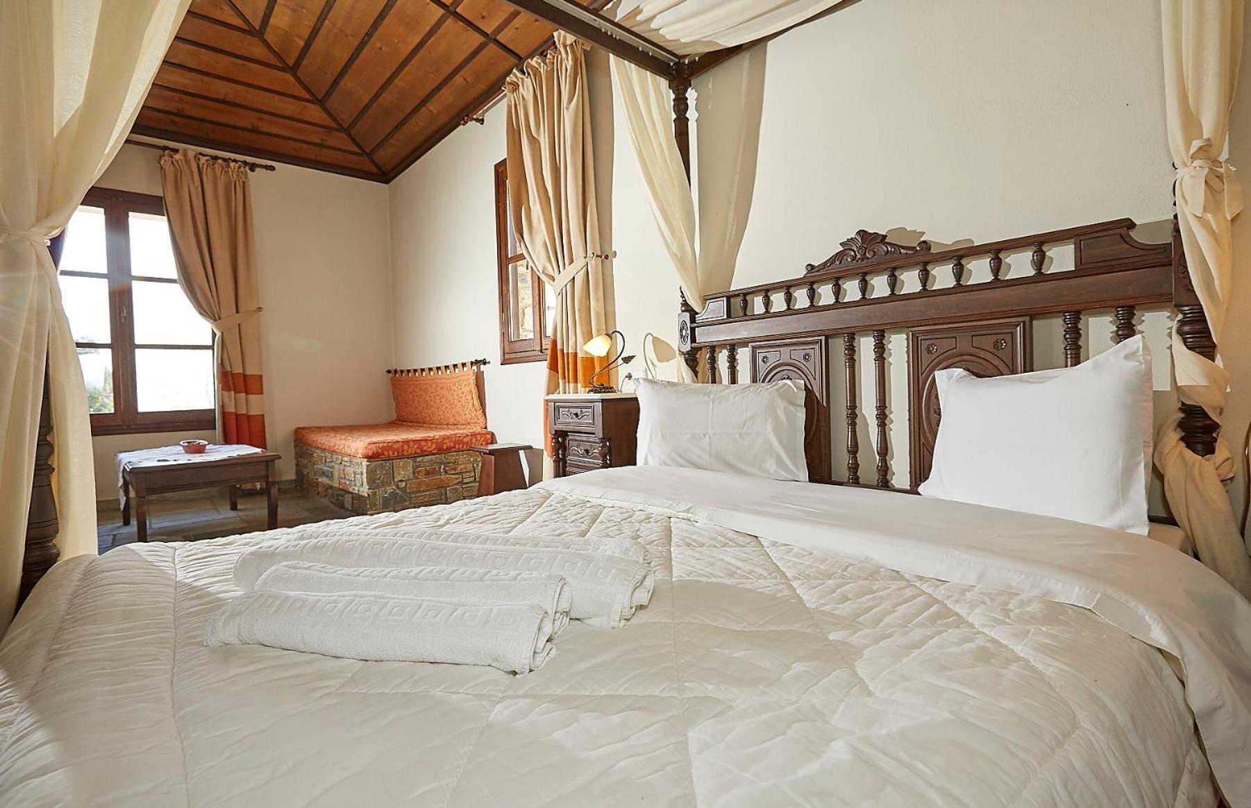 Hotel Atrapos