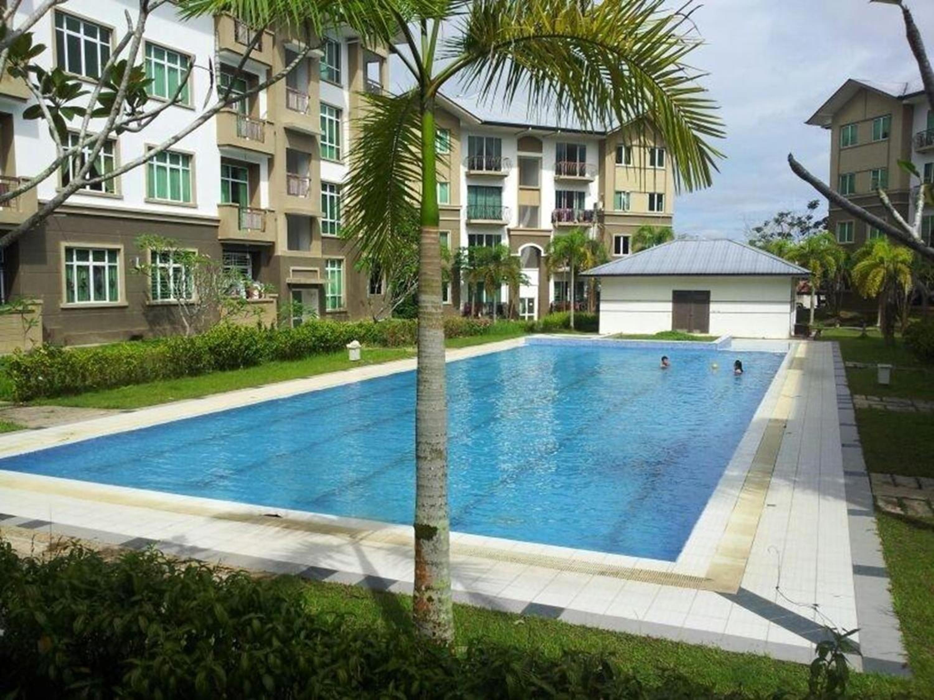 Natol Homestay - Kuching Home Penthouse Airport Road