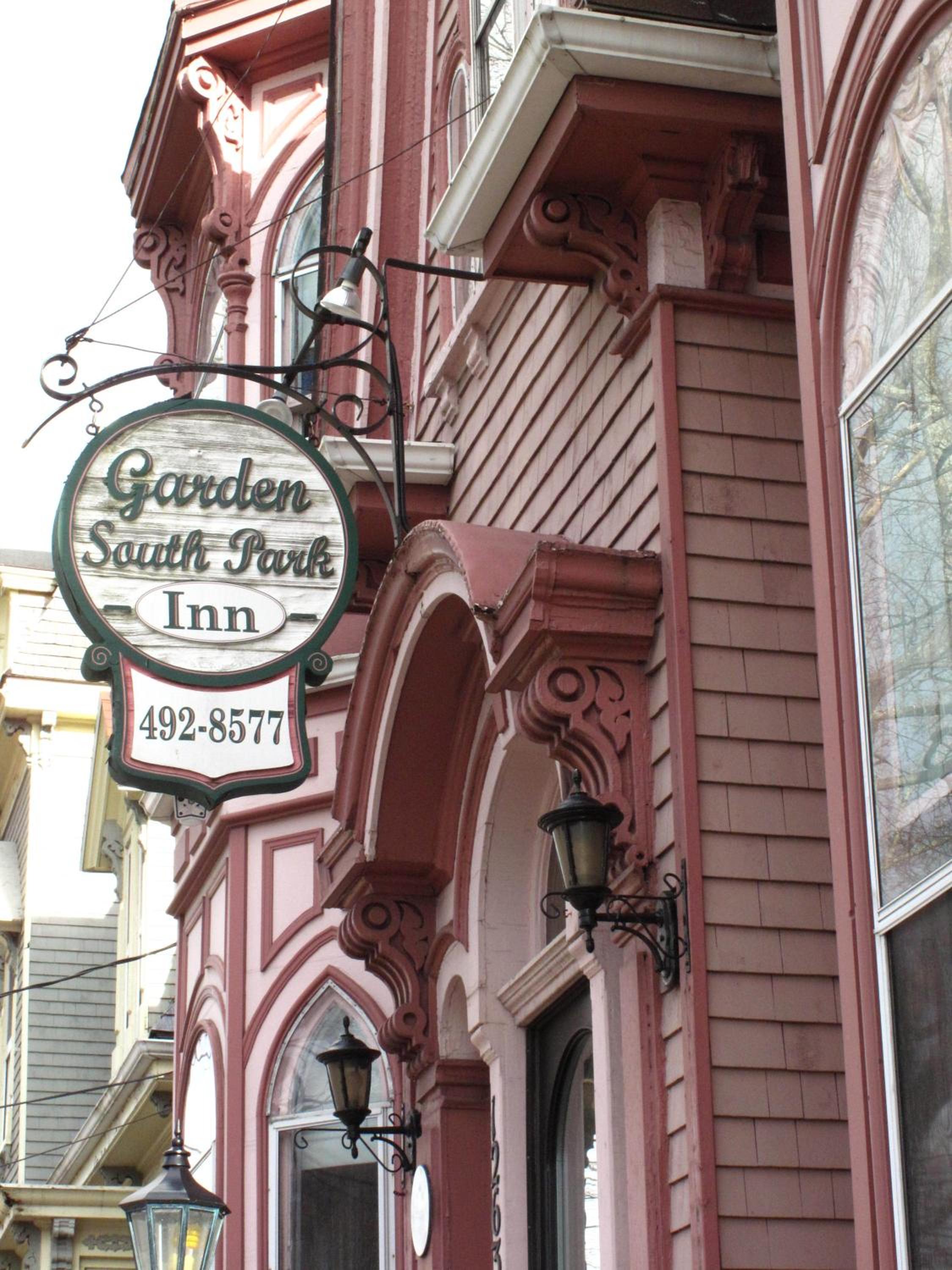 Garden South Park Inn