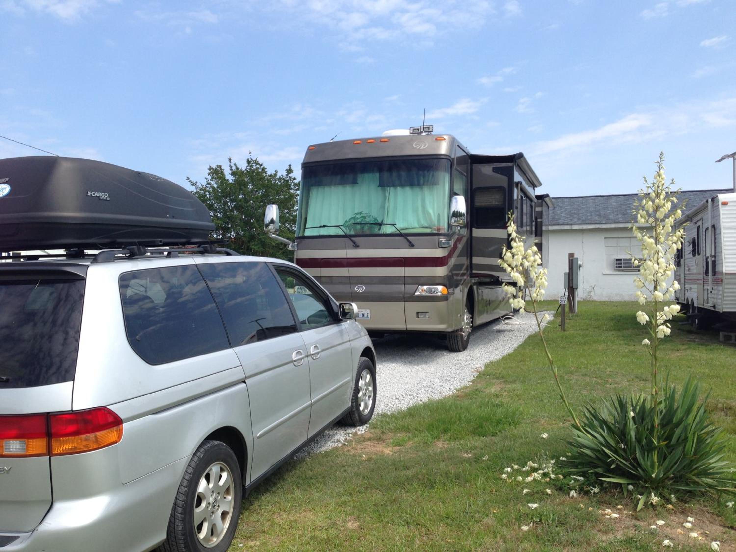 Four Oaks Lodging
