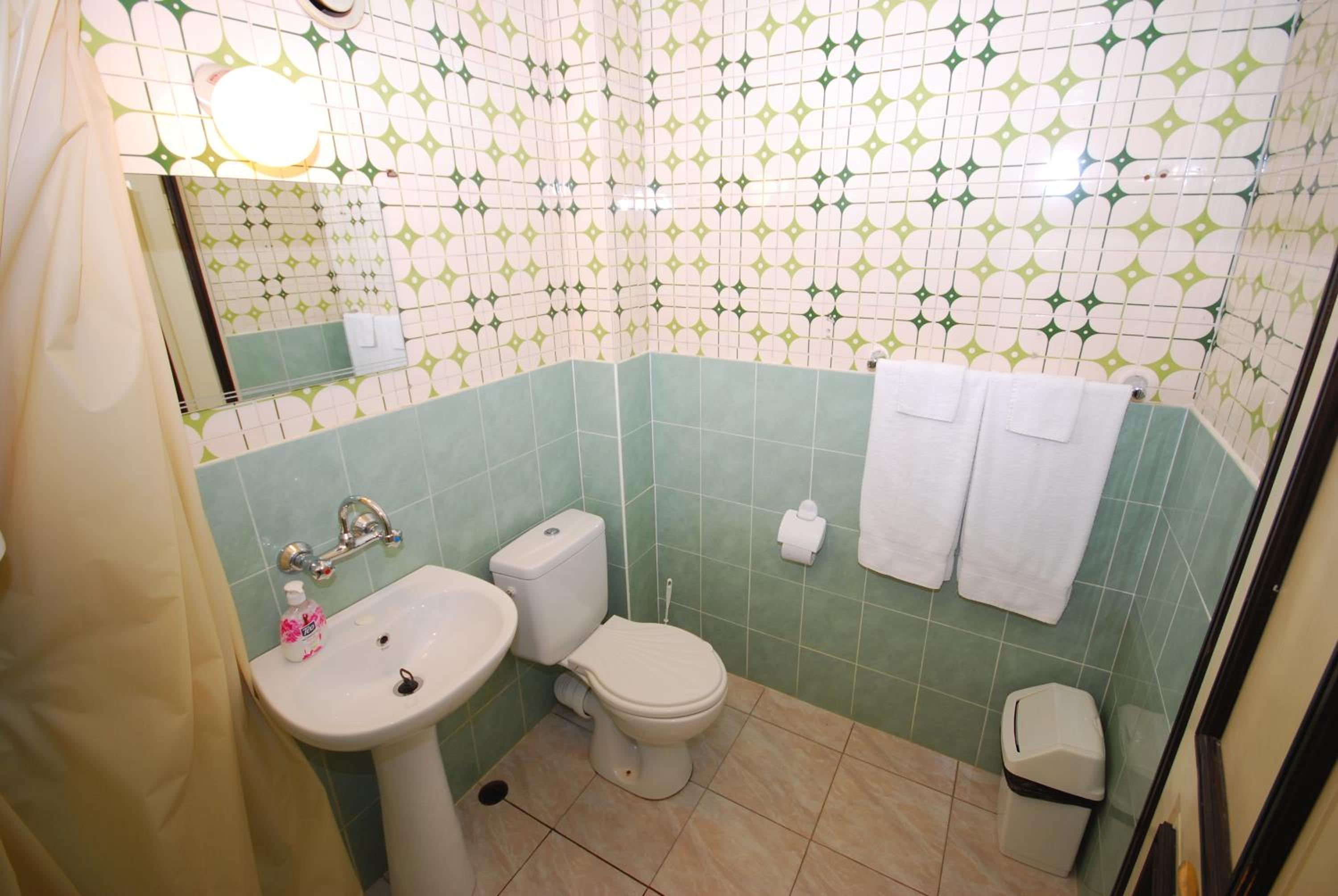 The English Guest House