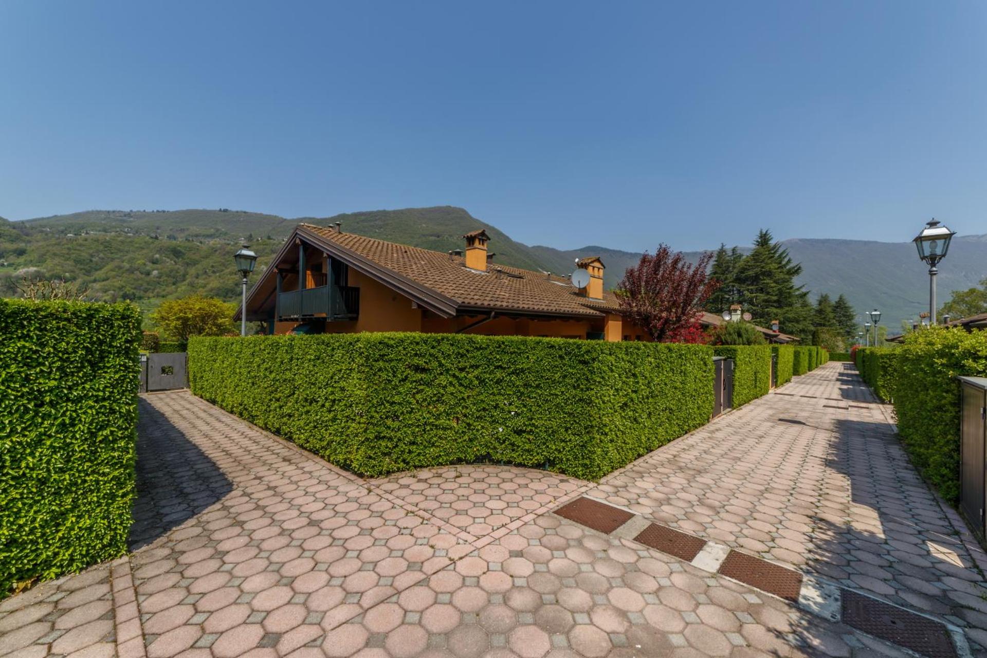 CASA VACANZA Residence Lago di Endine