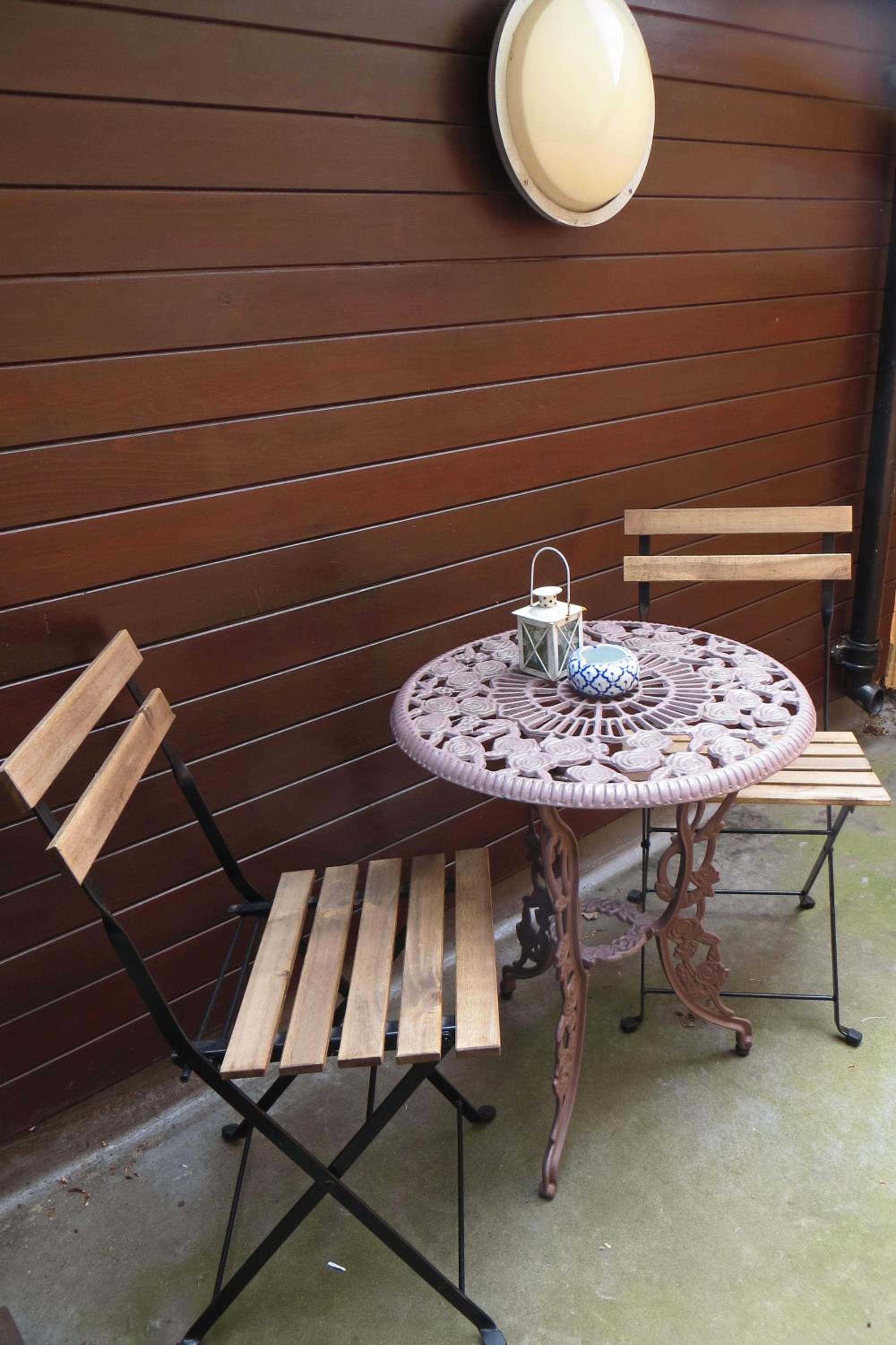 outdoor bbq area