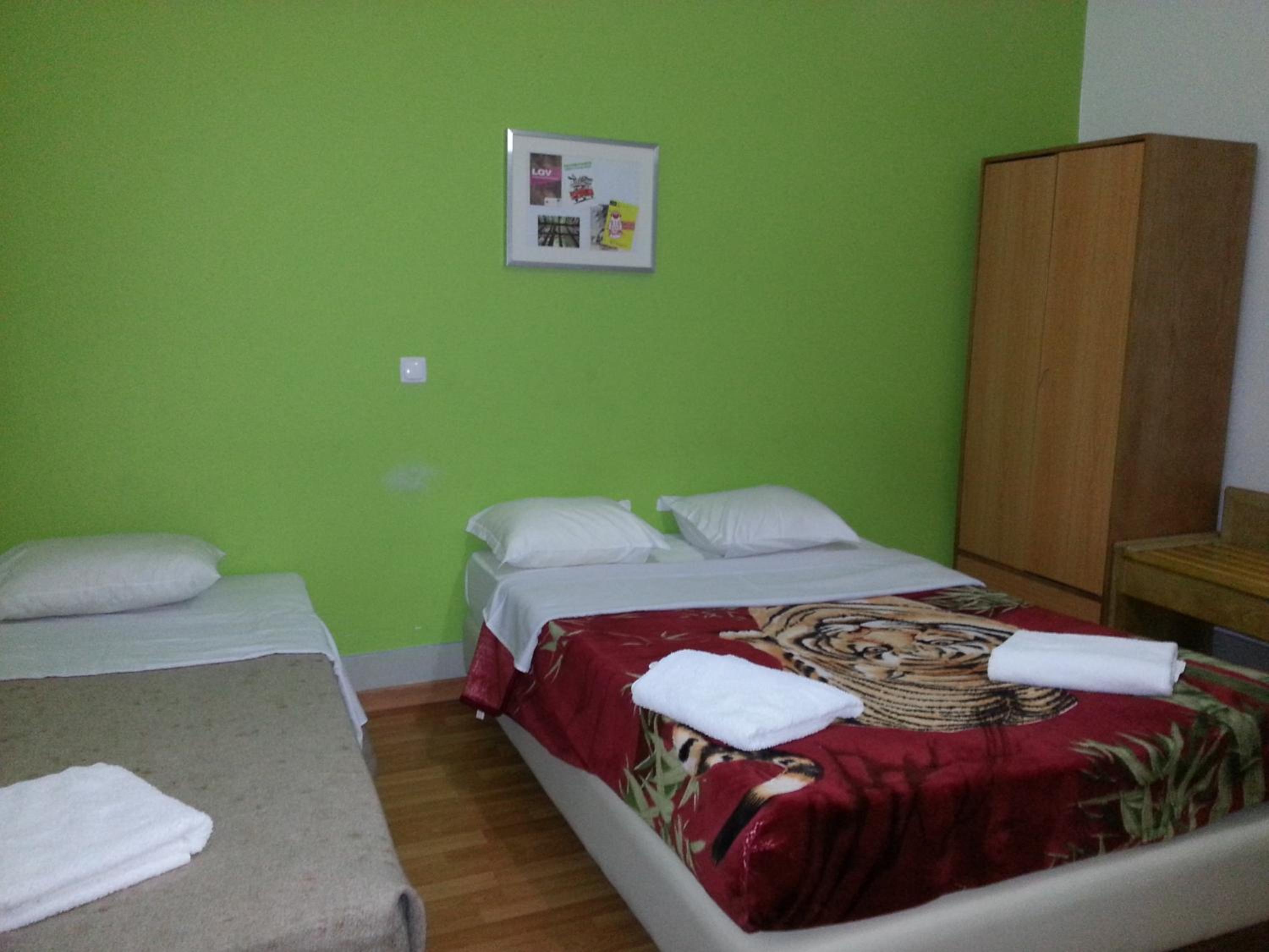 Photo 25
