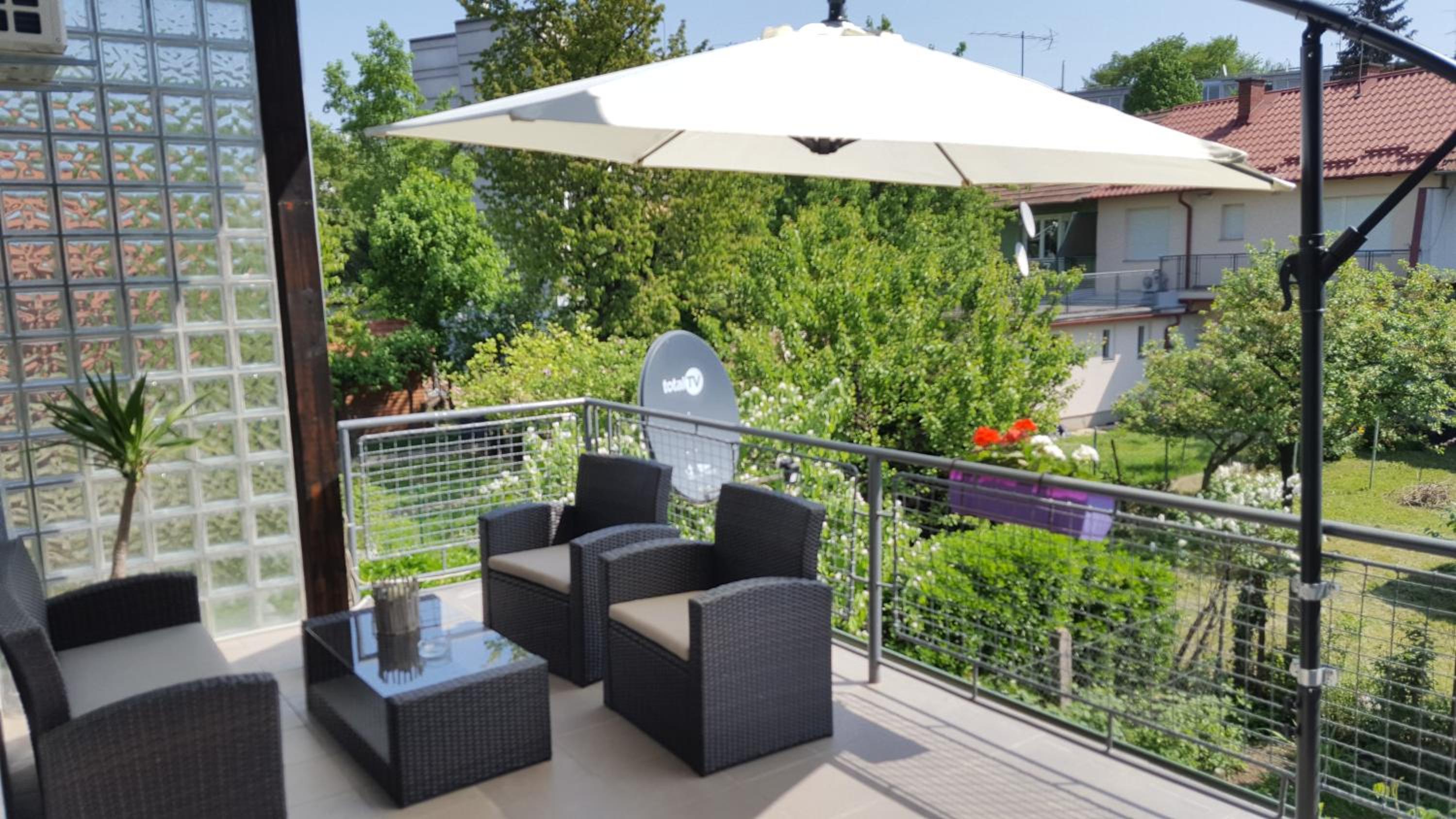 Apartman TARA en Zagreb — balance & terrace