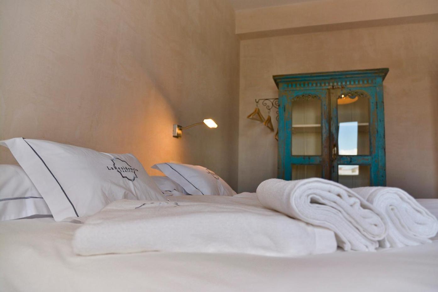 Apartamentos La Residencia Tarifa