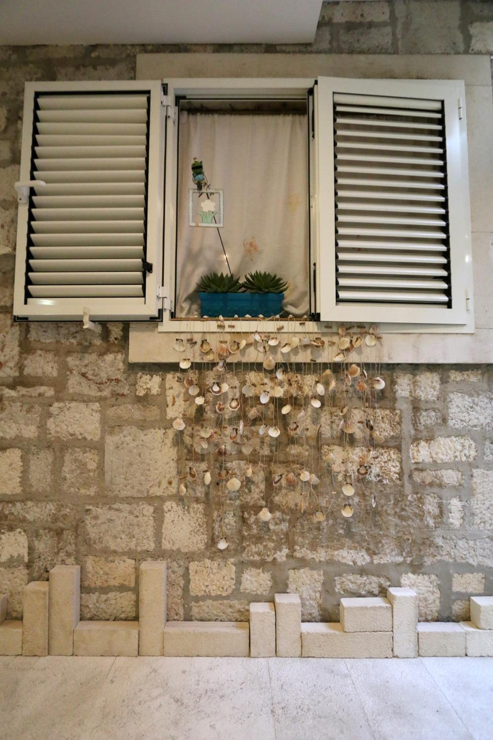 Photo 56