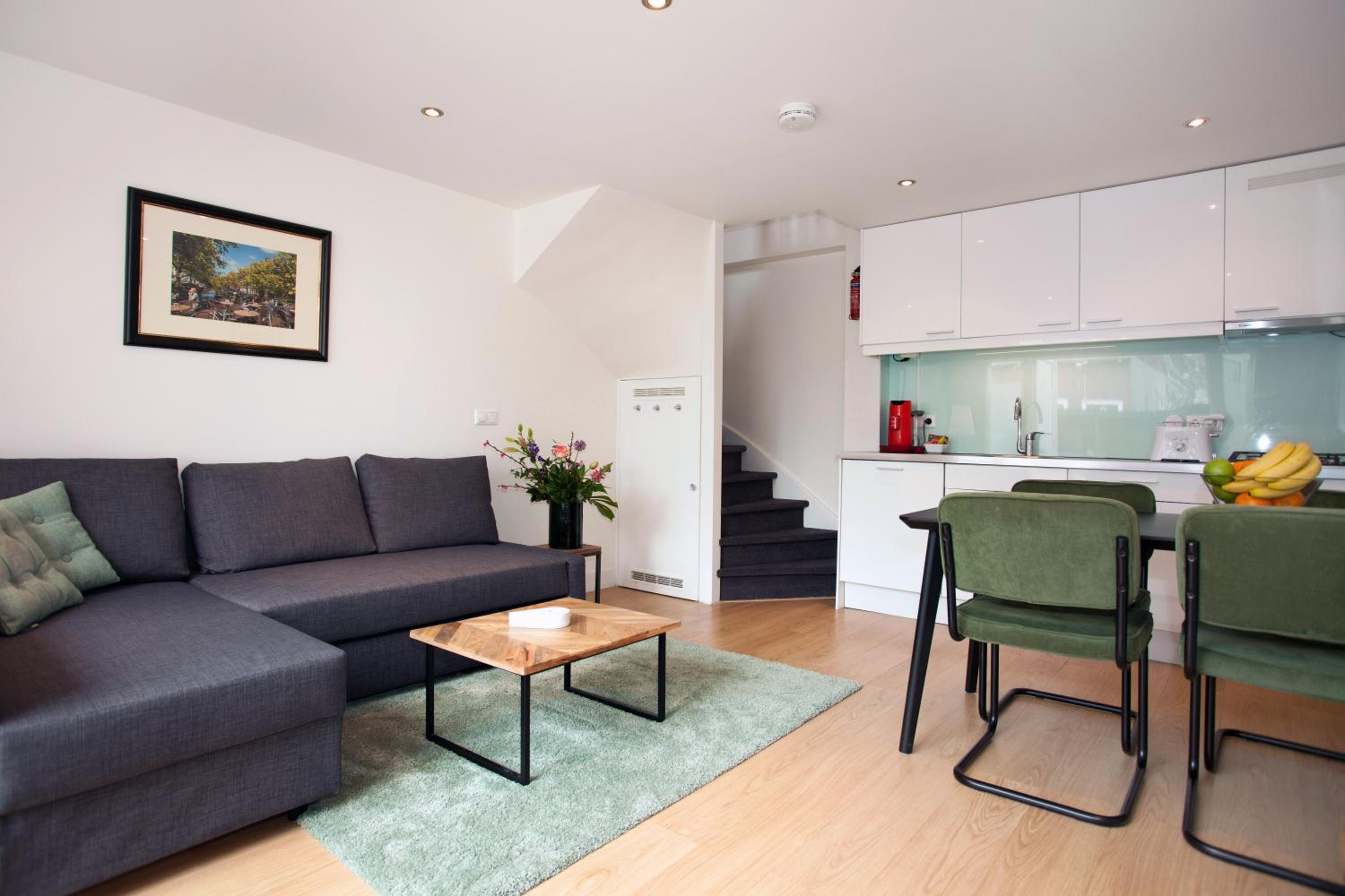 Stayci Serviced Apartments Central Station
