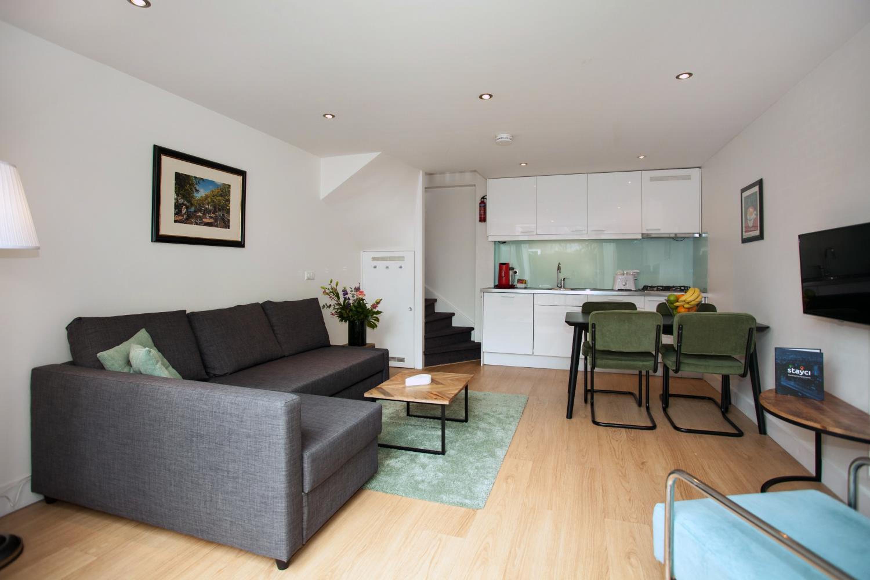 Stayci Serviced Apartments Central Station