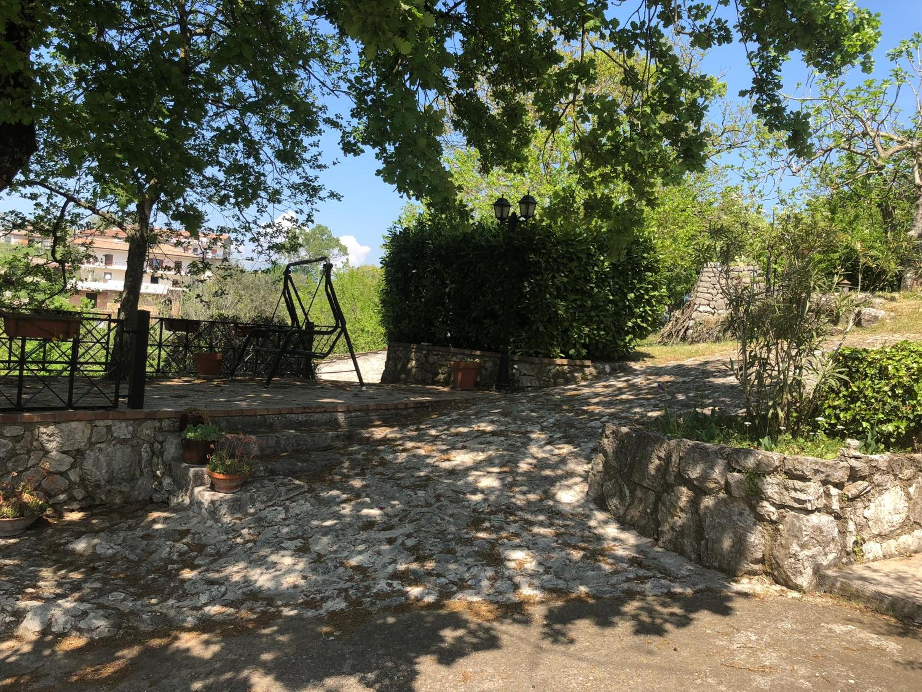 Photo 32