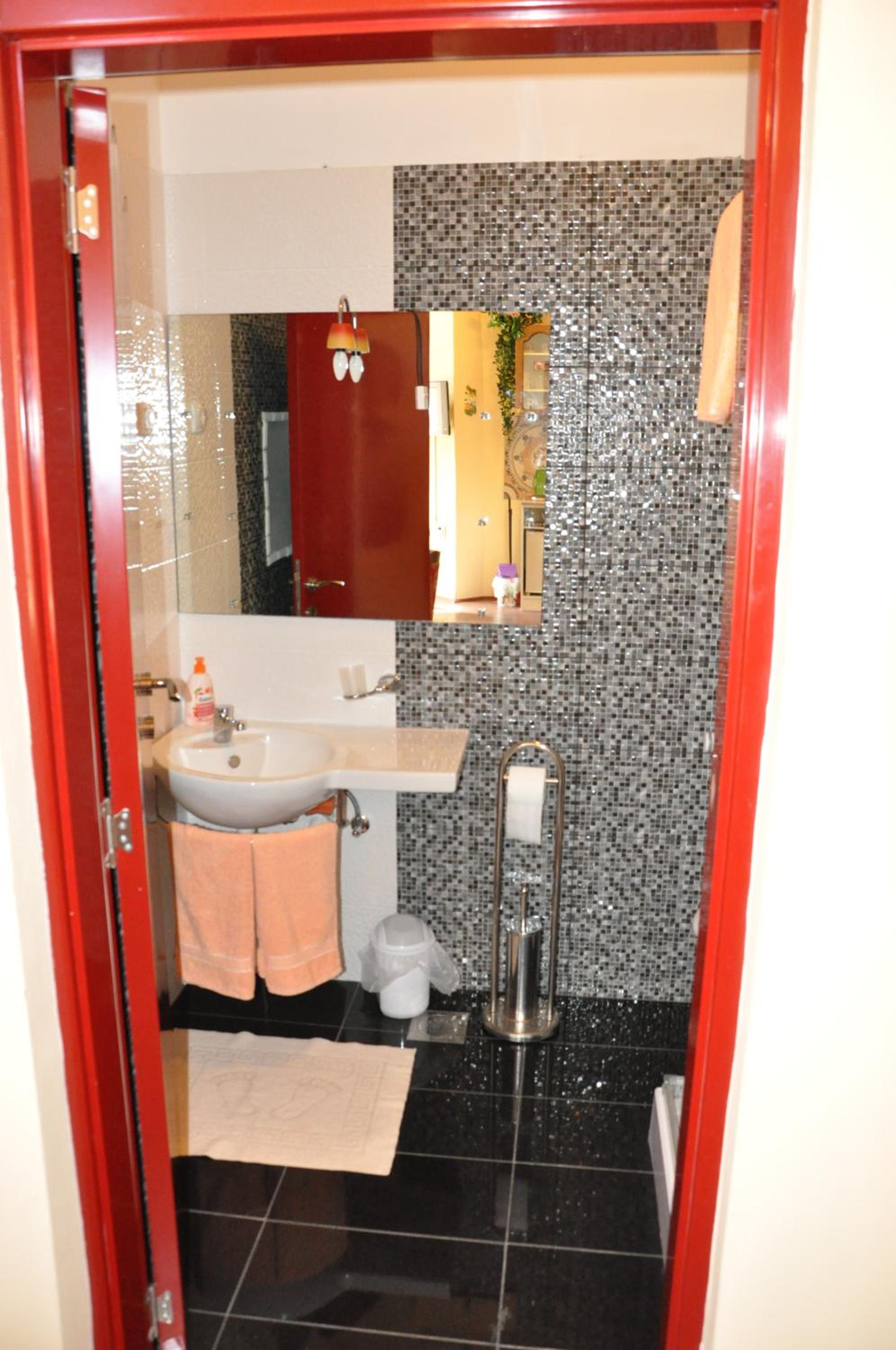 Photo 47