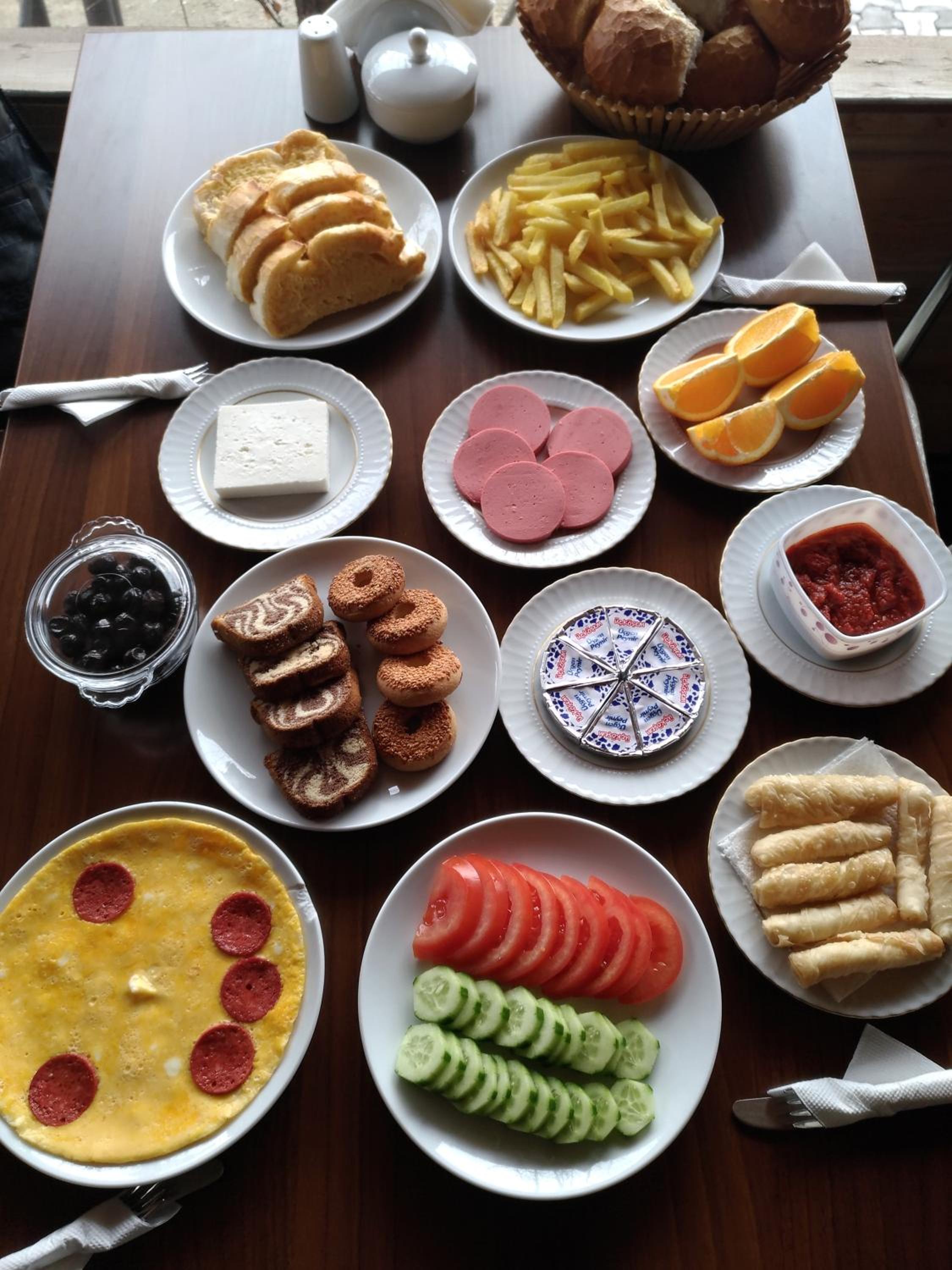 Falcon Cave Suites - Image 8