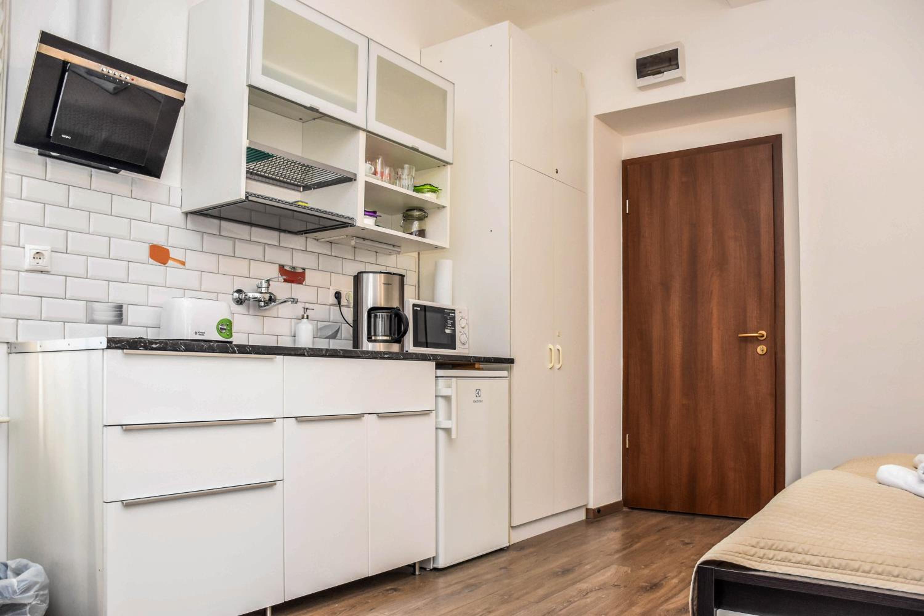 Diamond Astoria Apartments