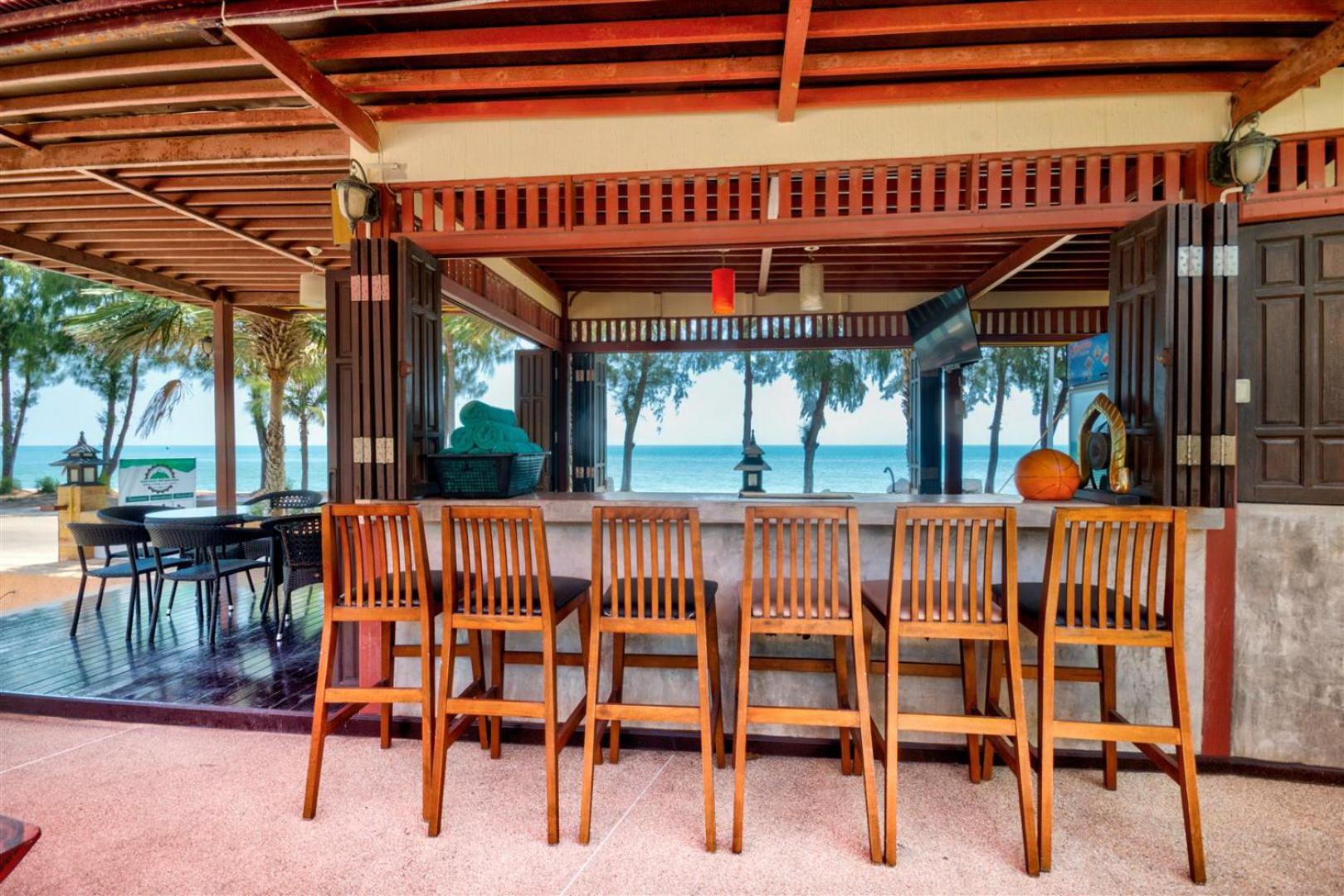 Pran Buri Vacations - Palm Beach Resort - Property Image 65