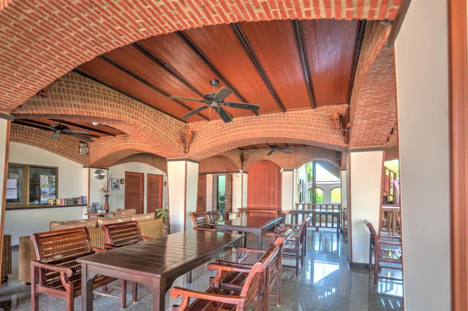 Pran Buri Vacations - Palm Beach Resort - Property Image 37