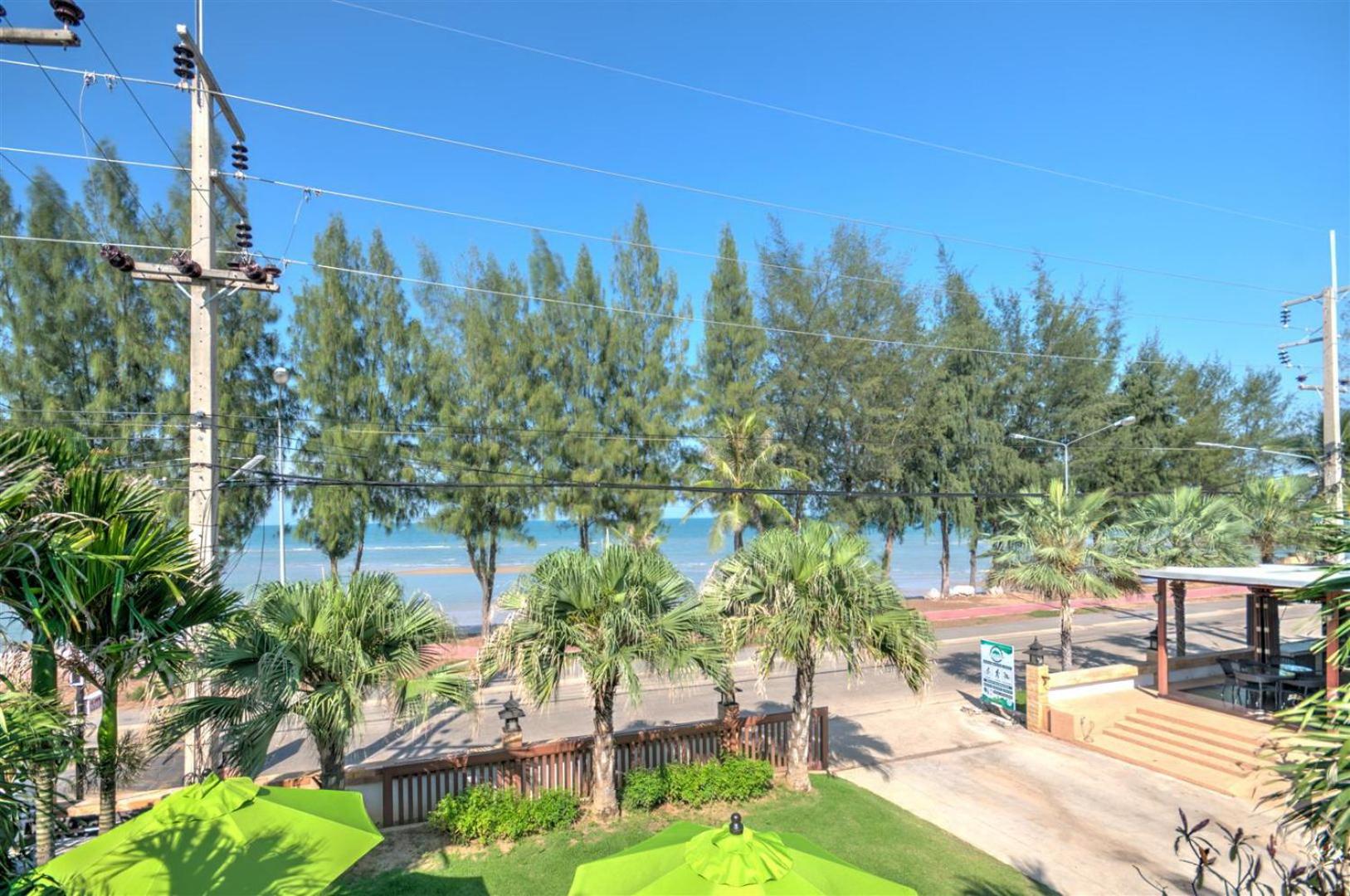 Pran Buri Vacations - Palm Beach Resort - Property Image 40
