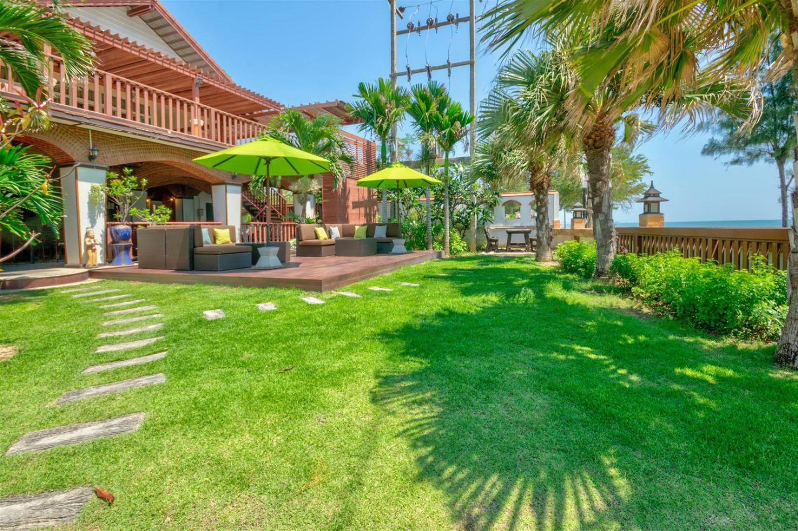 Pran Buri Vacations - Palm Beach Resort - Property Image 52