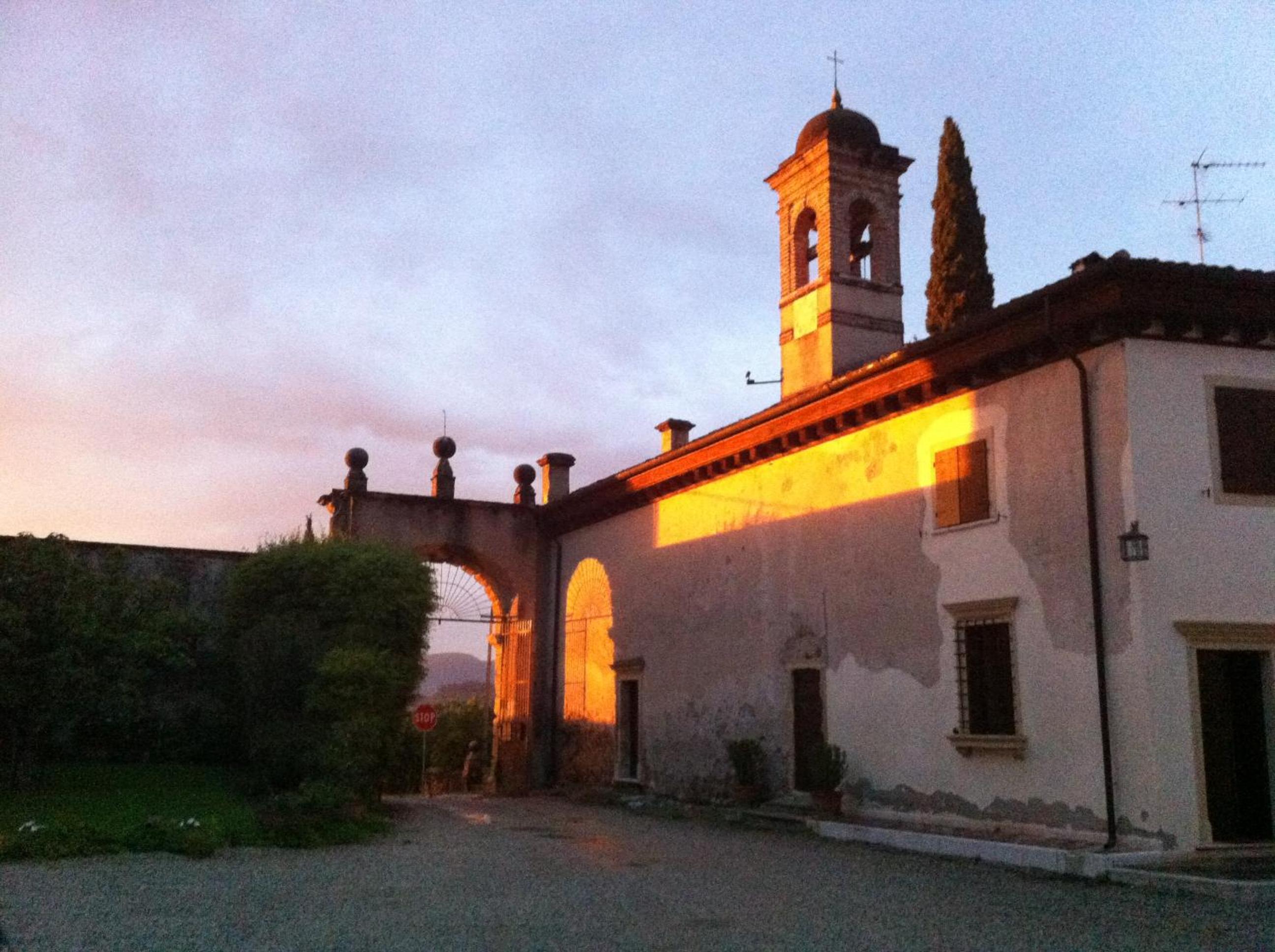 Photo 48