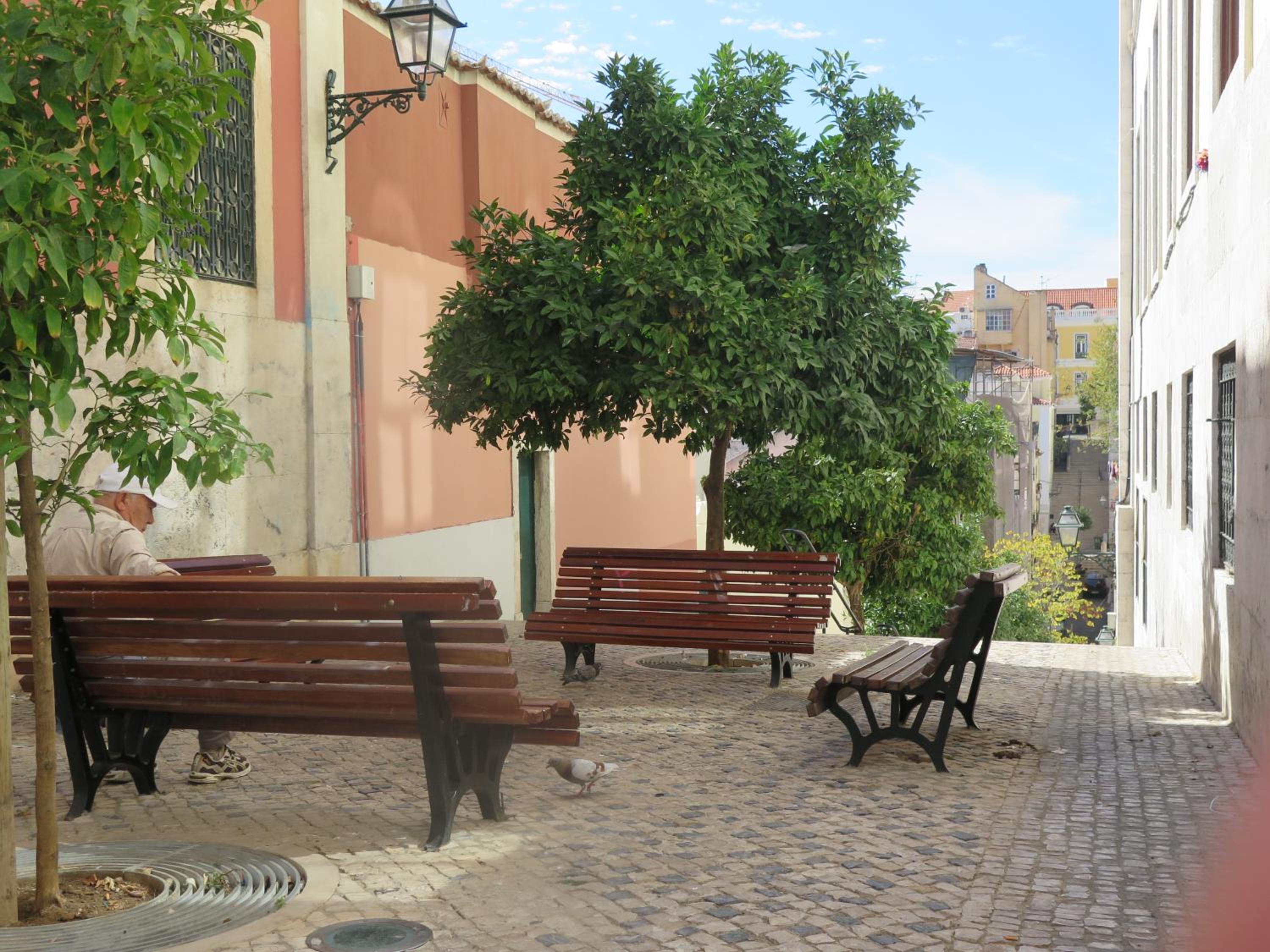 Chiado Bairro Alto, Bright and Newly Renovated 3 Bedroom Apartment, Lisbon Historical Center view 5