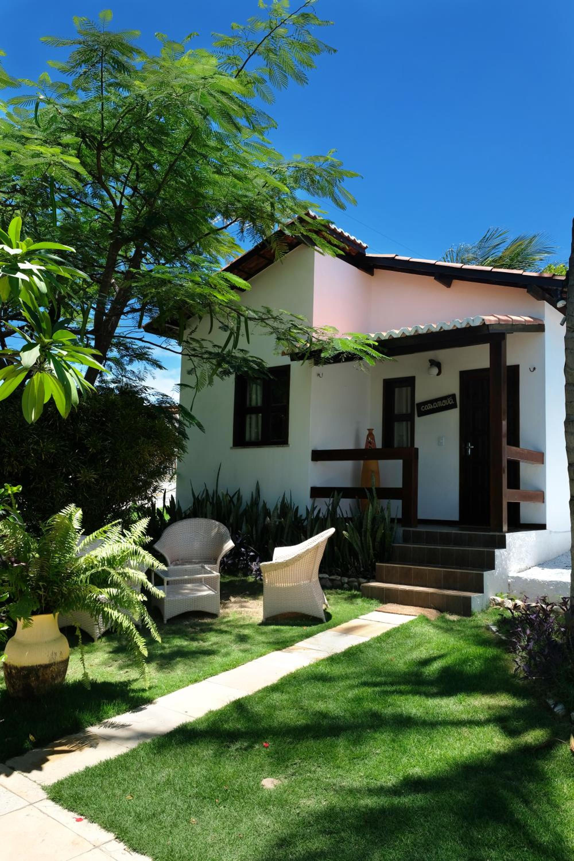 Hotel e Pousada La Dolce Vita - Image 1